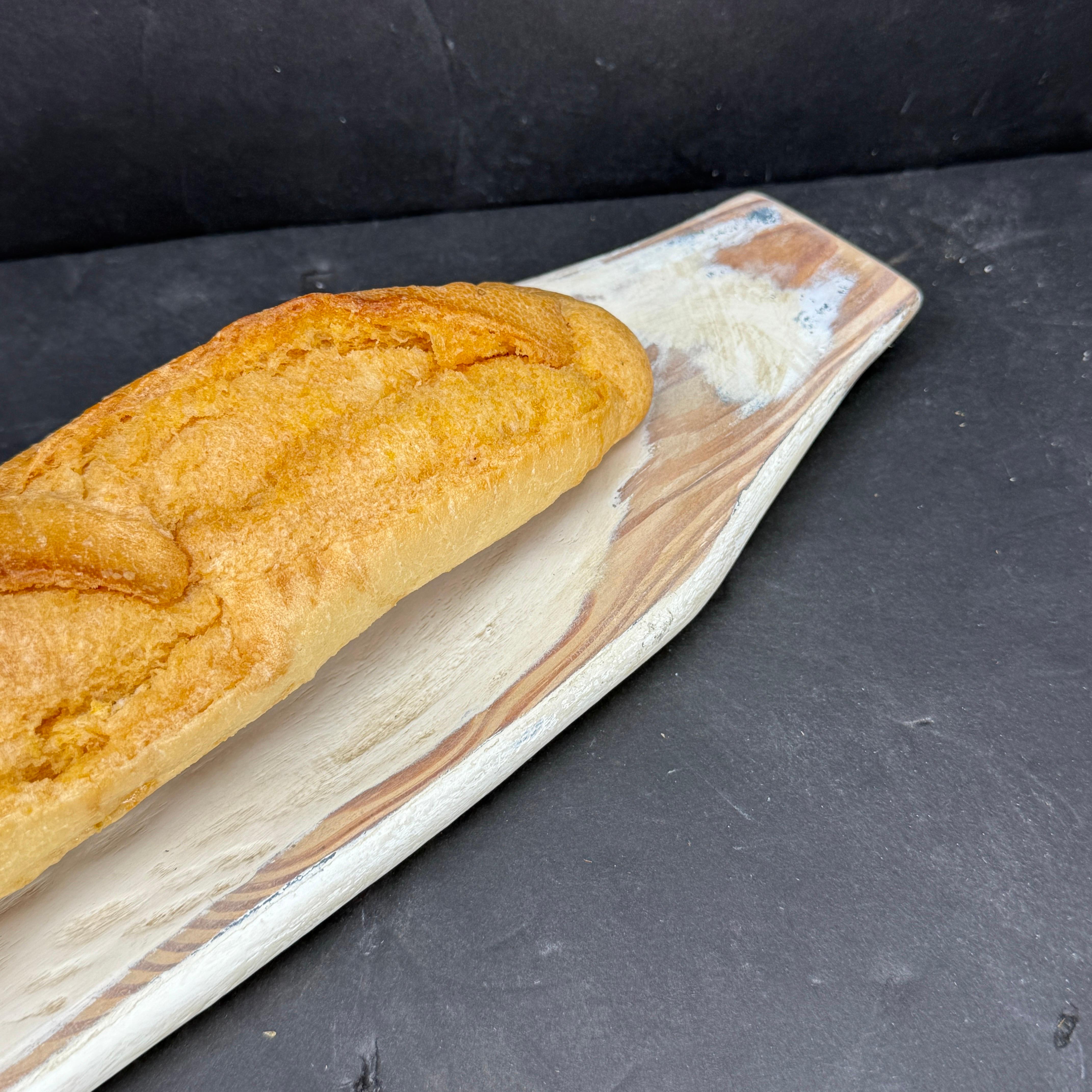 Européen Vintage French Bread Baguette Long Pain Peint Board en vente