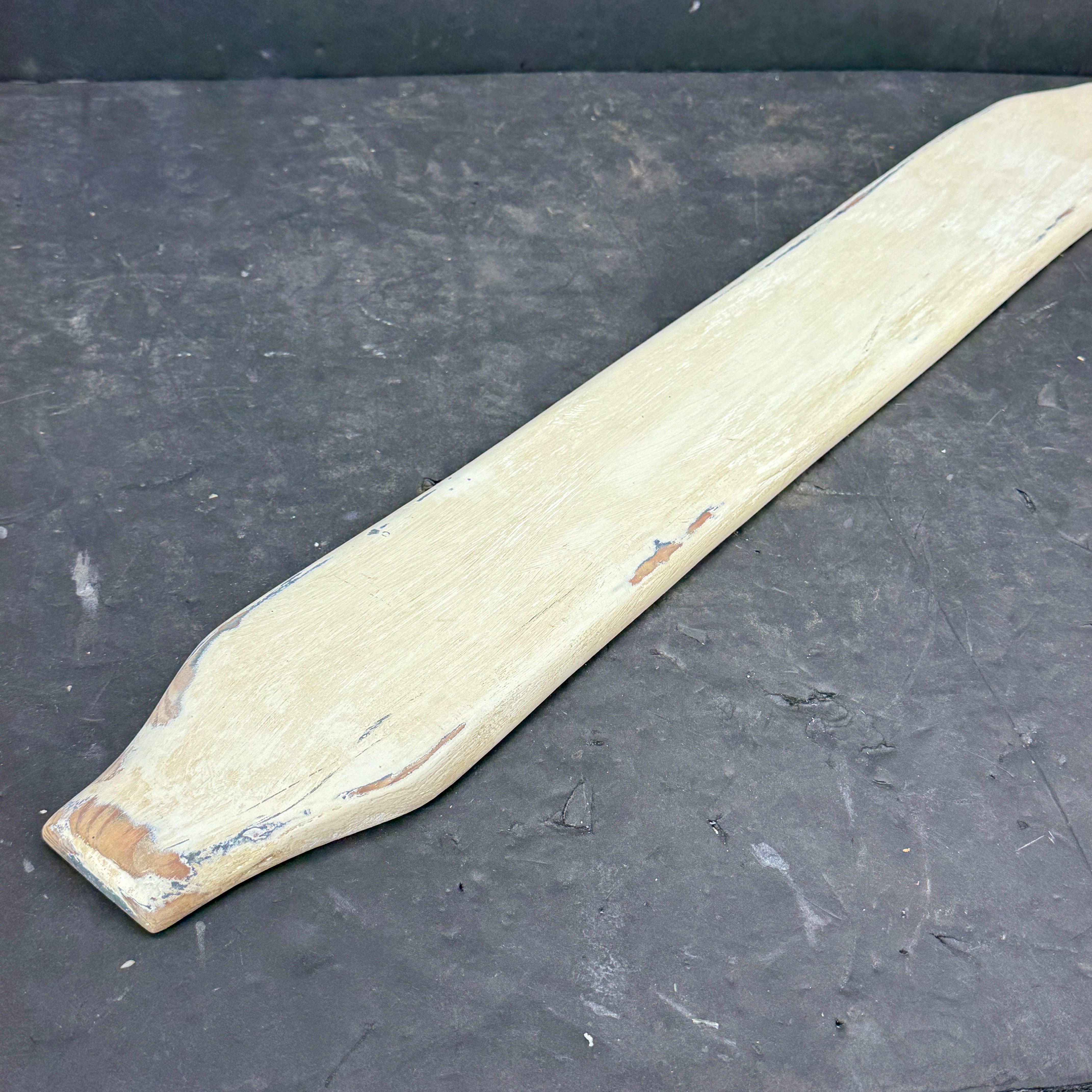 Vintage French Bread Baguette Long Pain Peint Board Bon état - En vente à Haddonfield, NJ