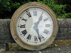 Horloge industrielle vintage française de l'usine d'horlogerie de la gare de Brillie, Paris, France