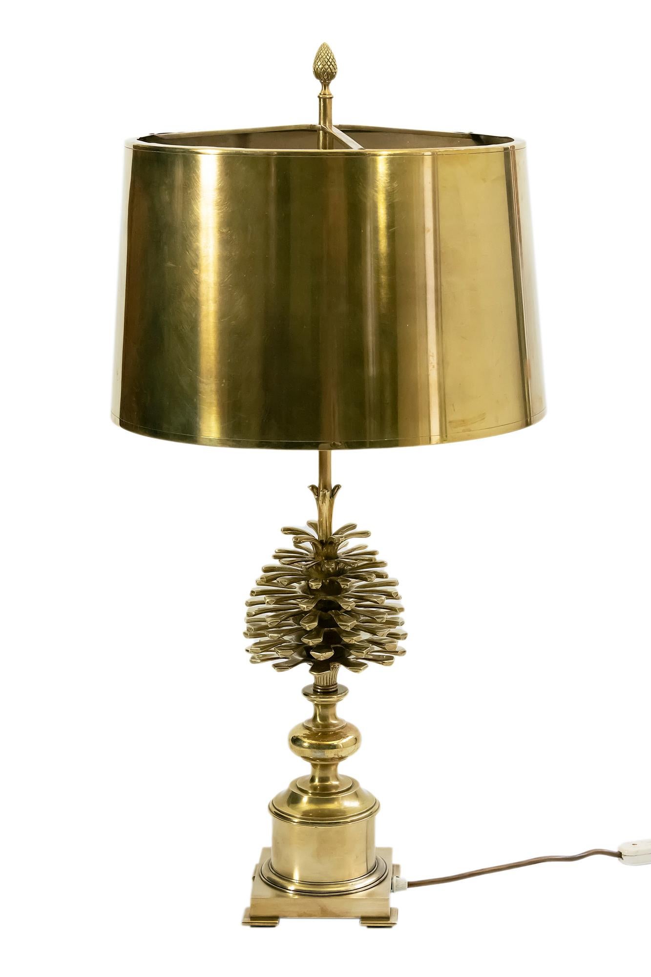 Vintage French bronze table lamp with pine cone element decor and bonze shade by Maison Charles.
Lamp includes E27 bulb.
 