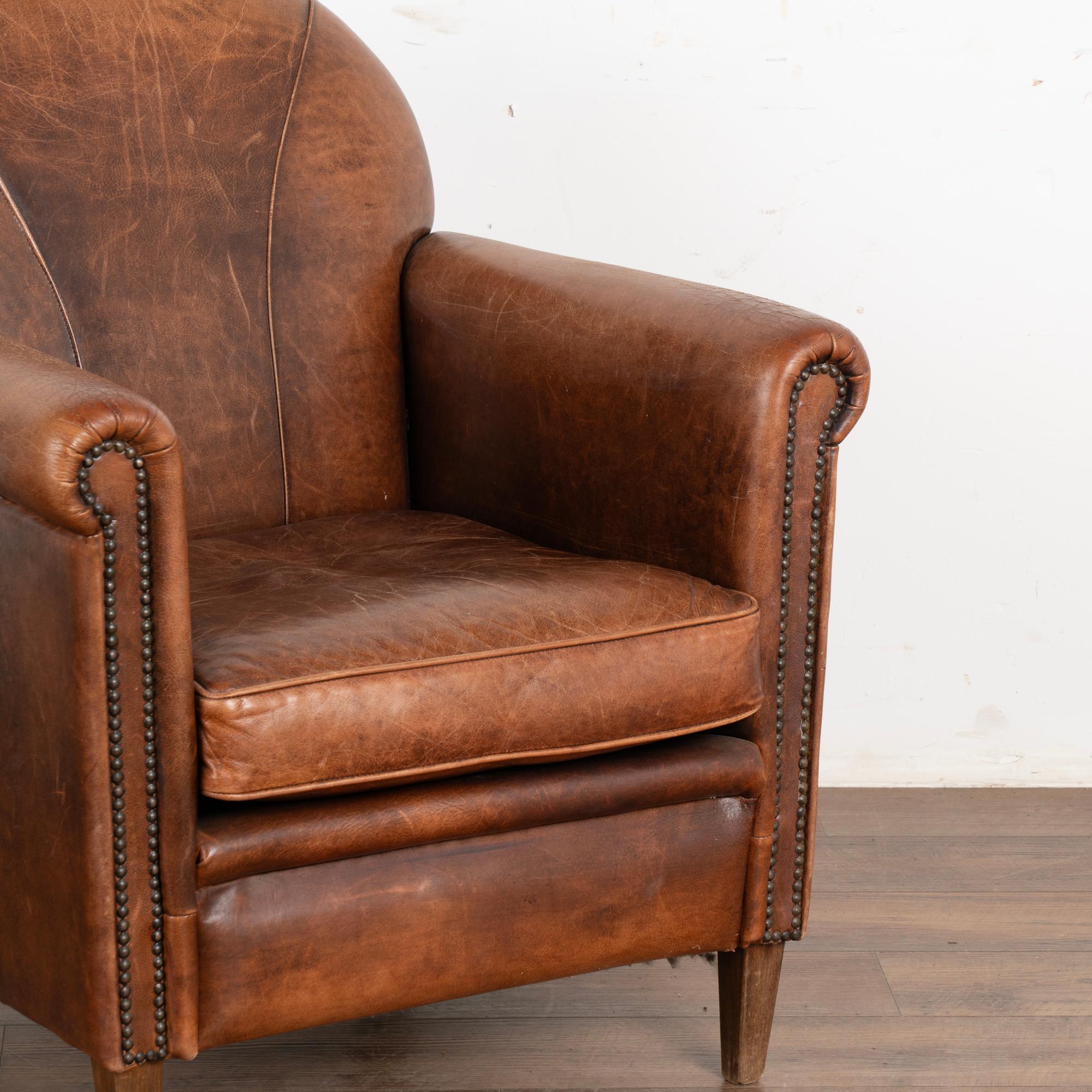 Vintage French Brown Leather Club Arm Chair, circa 1960 1