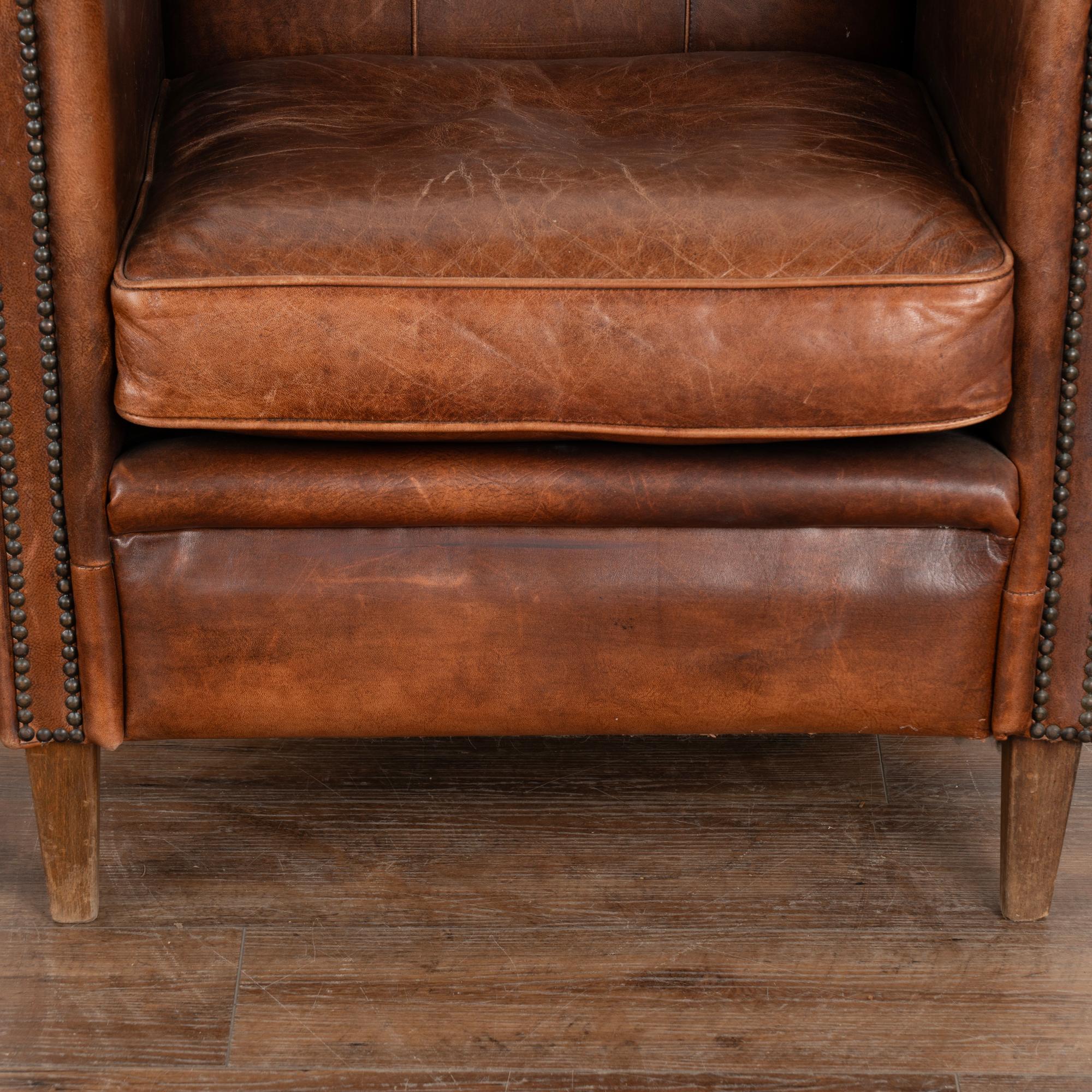 Vintage French Brown Leather Club Arm Chair, circa 1960 2