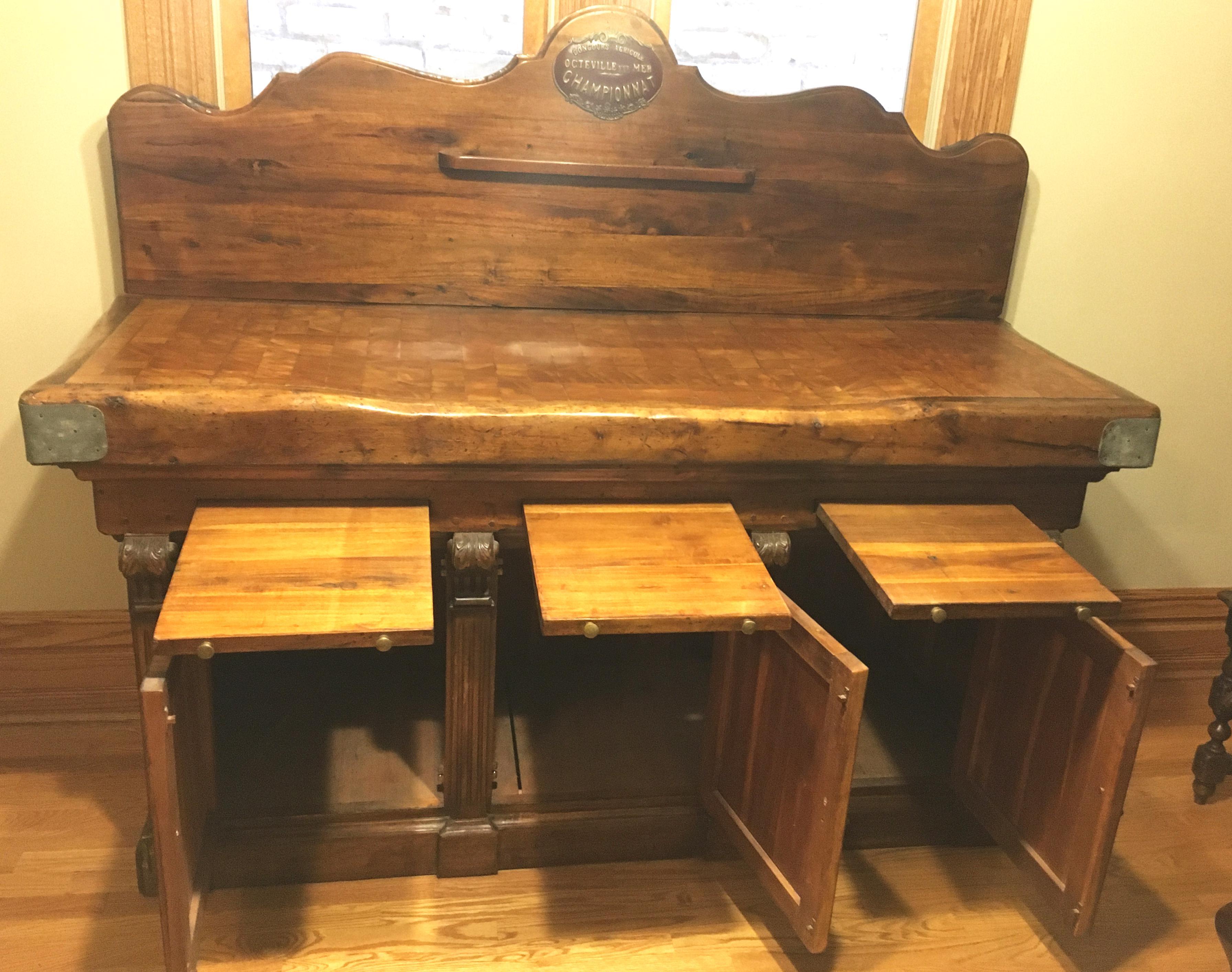 Reconditioned Antique French Butcher's Block with 3 pullout boards and 3 cupboards. Quality timber with recent work on bench to enhance wood finish and protect. Perfect piece for a kitchen to provide a French regional touch.
Functional piece that is