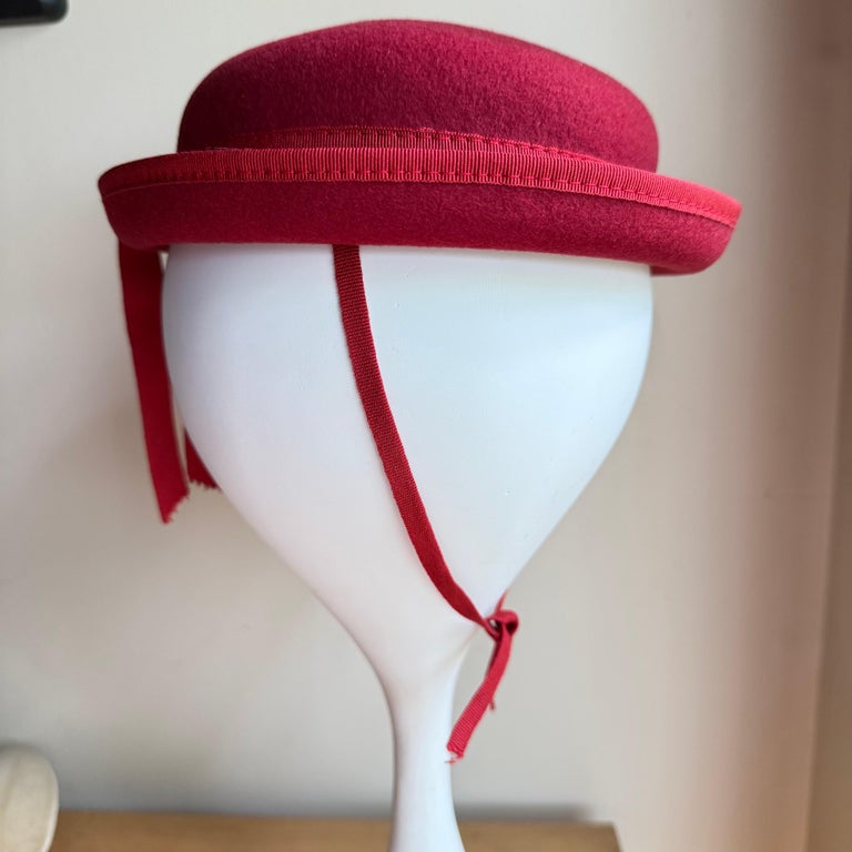 Vintage French Cacharel Red Hat with Ribbon For Sale at 1stDibs display picture 1