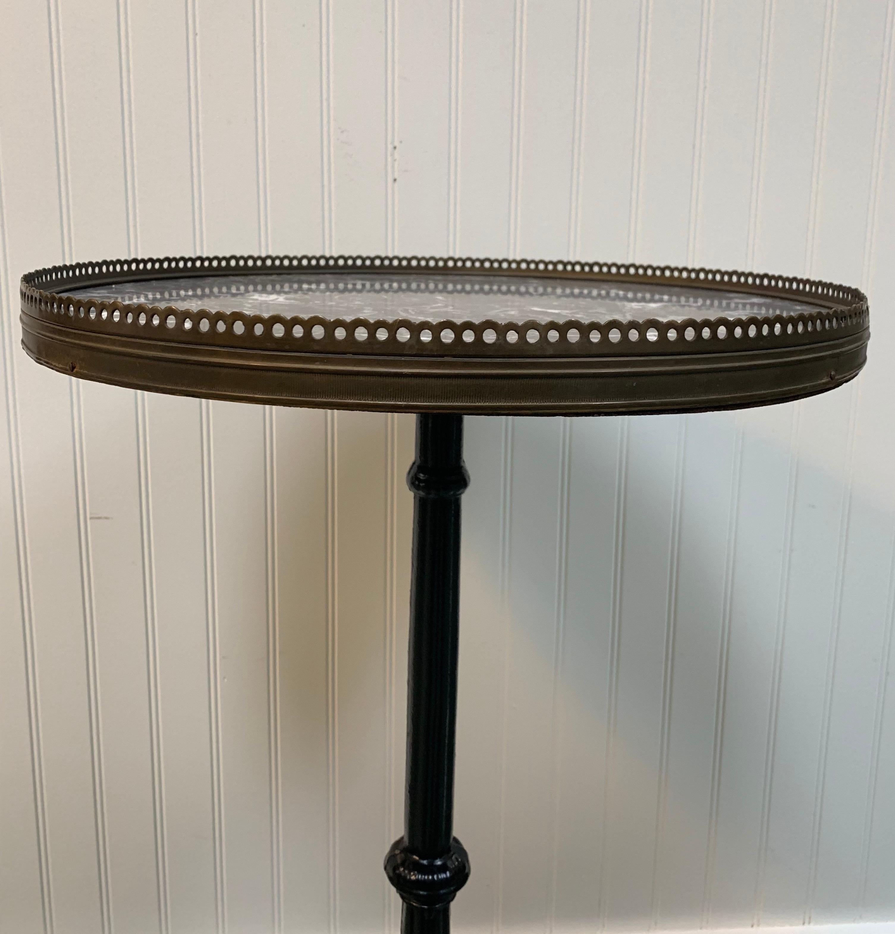 Vintage French Cafe Bistro Table with Cast Iron Pedestal In Good Condition For Sale In Southampton, NY