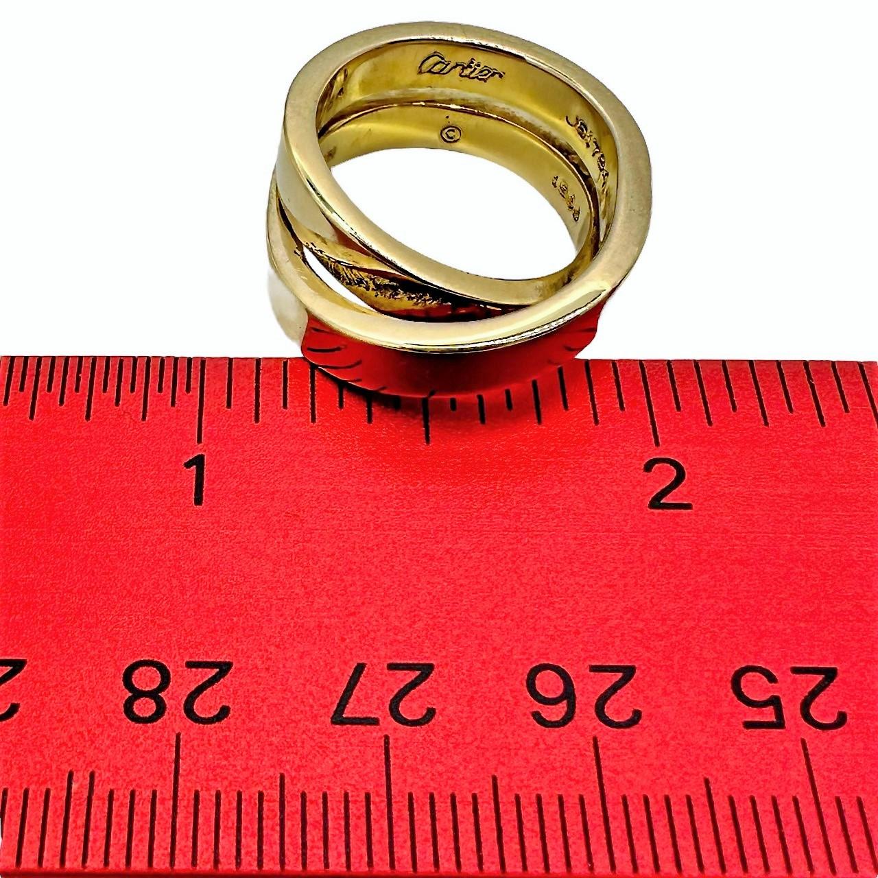 Modern Vintage French Cartier Nouvelle Vague High  Polish 18k Yellow Gold Ring For Sale