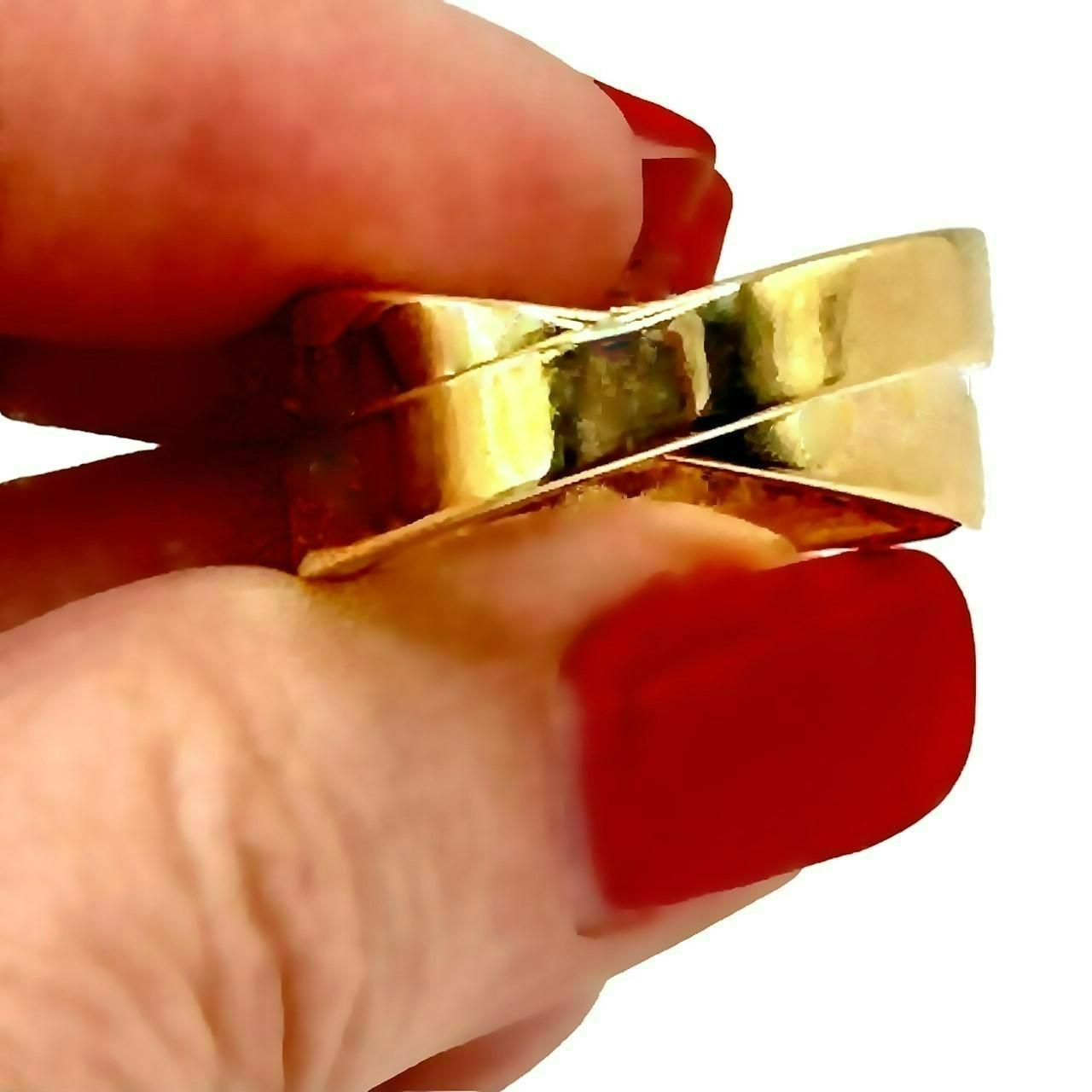 Vintage French Cartier Nouvelle Vague High  Polish 18k Yellow Gold Ring For Sale 1