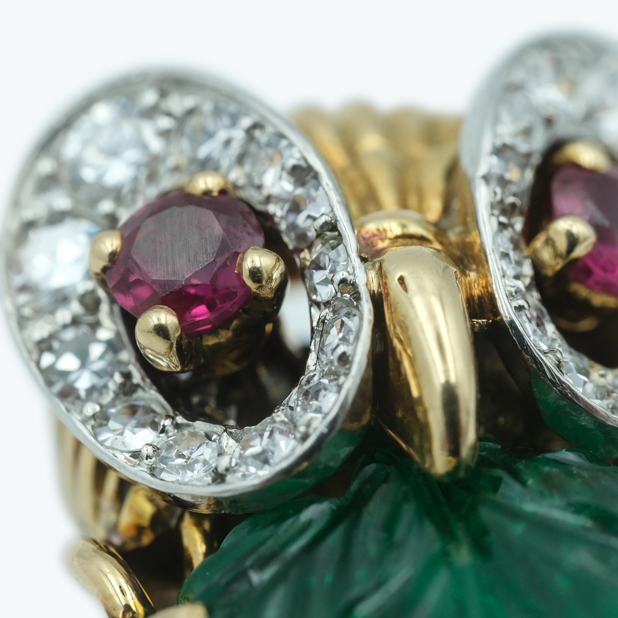 Mixed Cut Vintage French Cartier Paris Owl With 5ctw Columbian Emerald in 18 Karat Gold