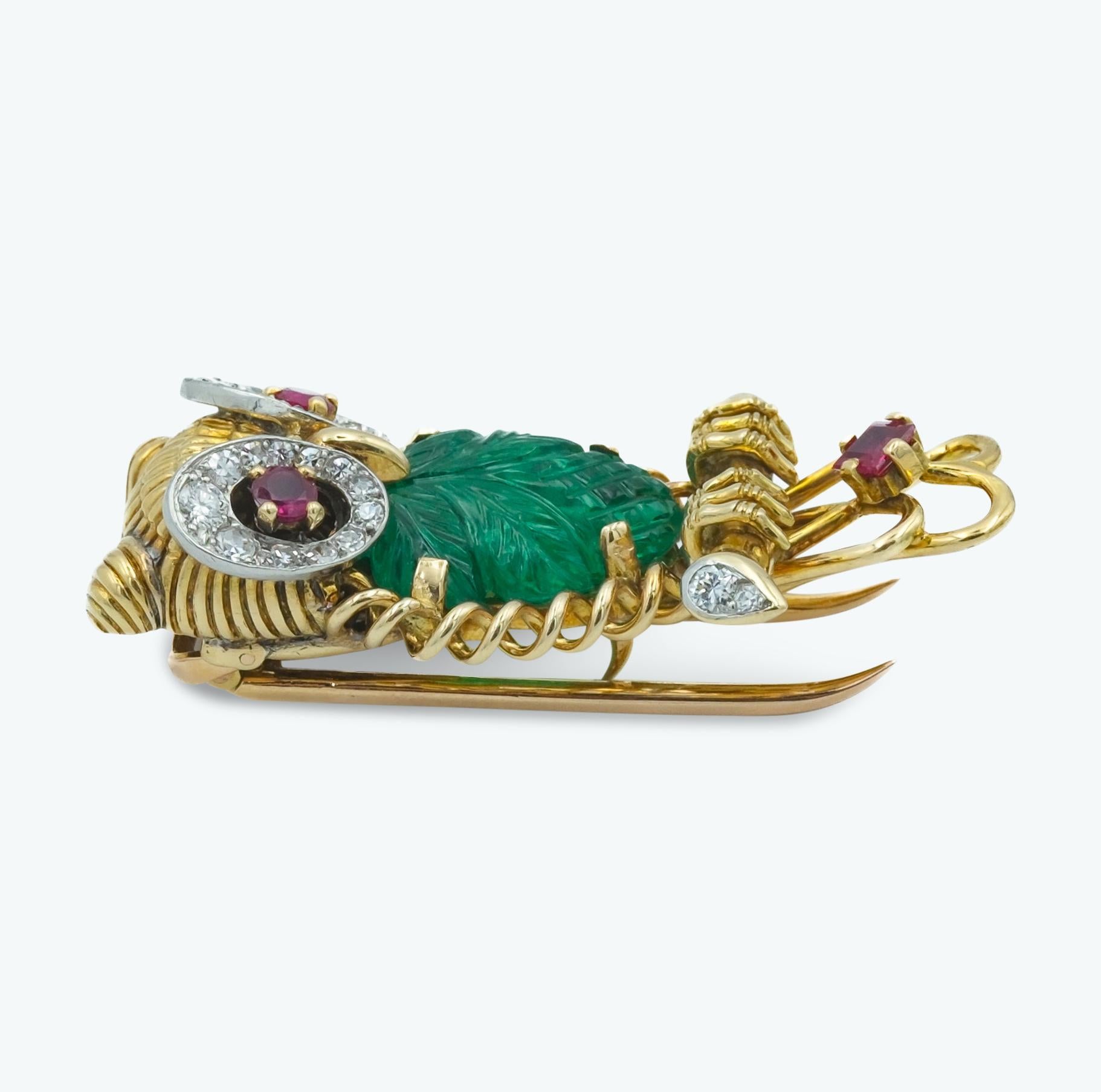 Vintage French Cartier Paris Owl With 5ctw Columbian Emerald in 18 Karat Gold In Excellent Condition In Fairfield, CT