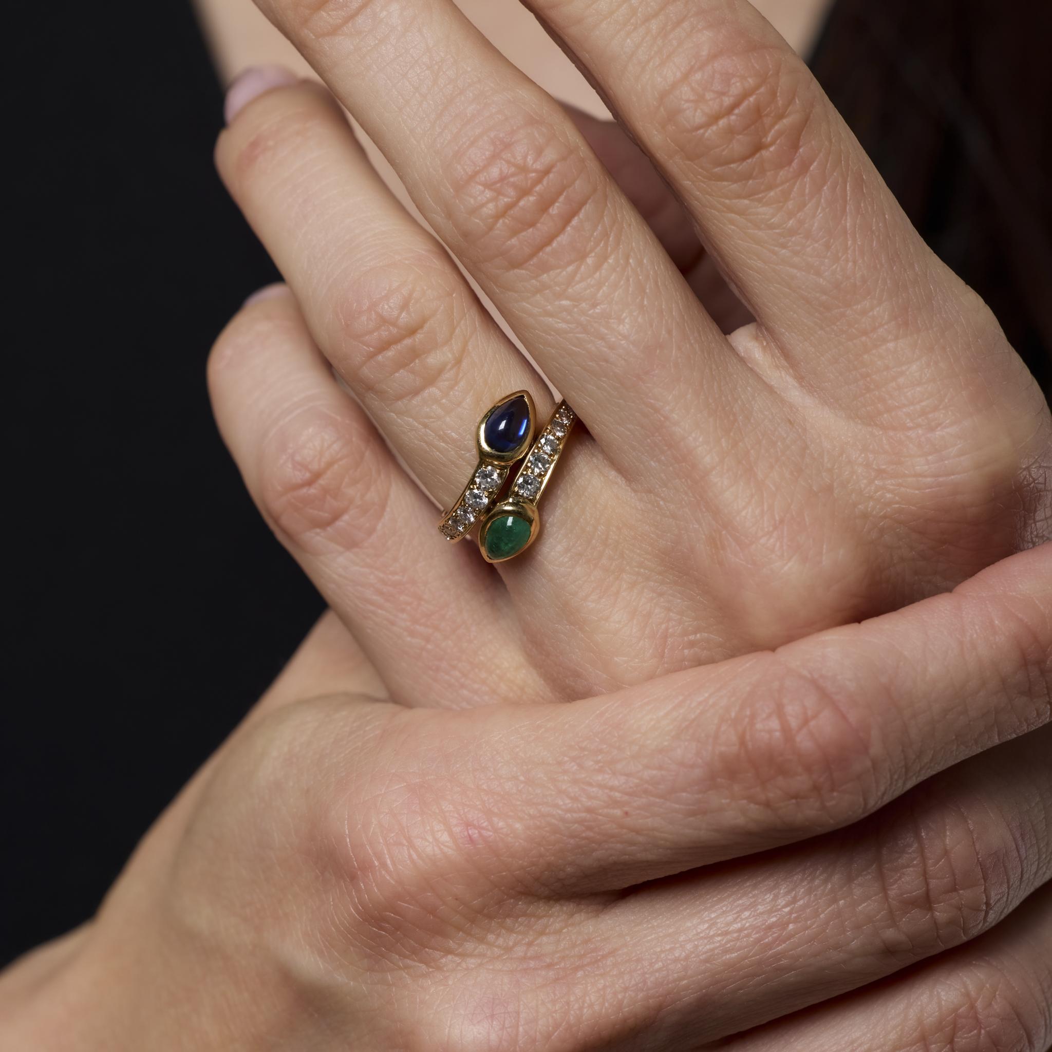 Anillo vintage francés Cartier zafiro esmeralda diamante oro amarillo 18k toi et moi Cabujón