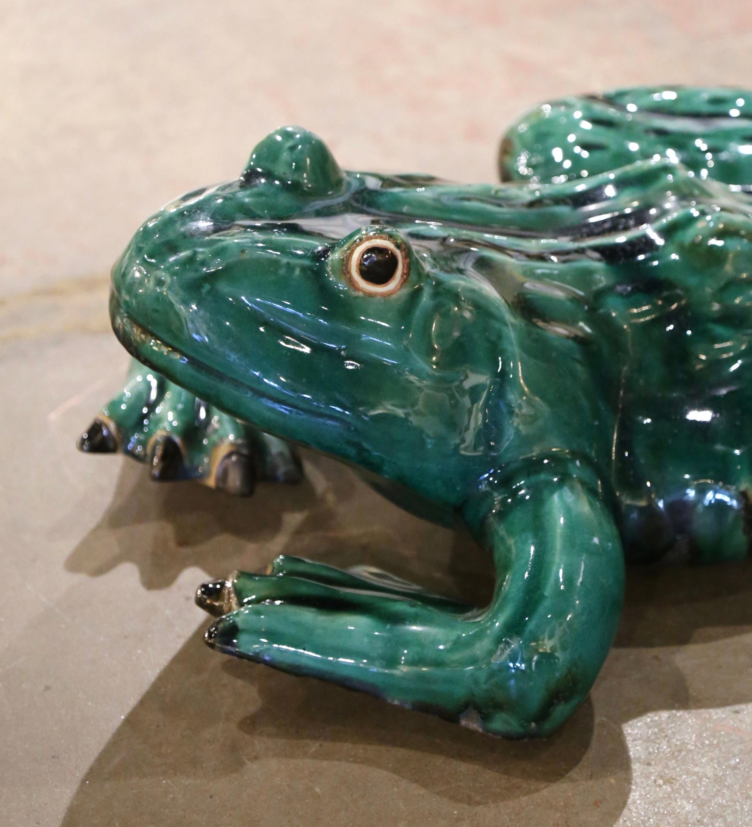 Vintage French Carved and Painted Terracotta Frog Sculpture In Excellent Condition For Sale In Dallas, TX