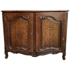 Vintage French Carved Tiger Oak Sideboard Cabinet Buffet Louis XV Style, 20th C