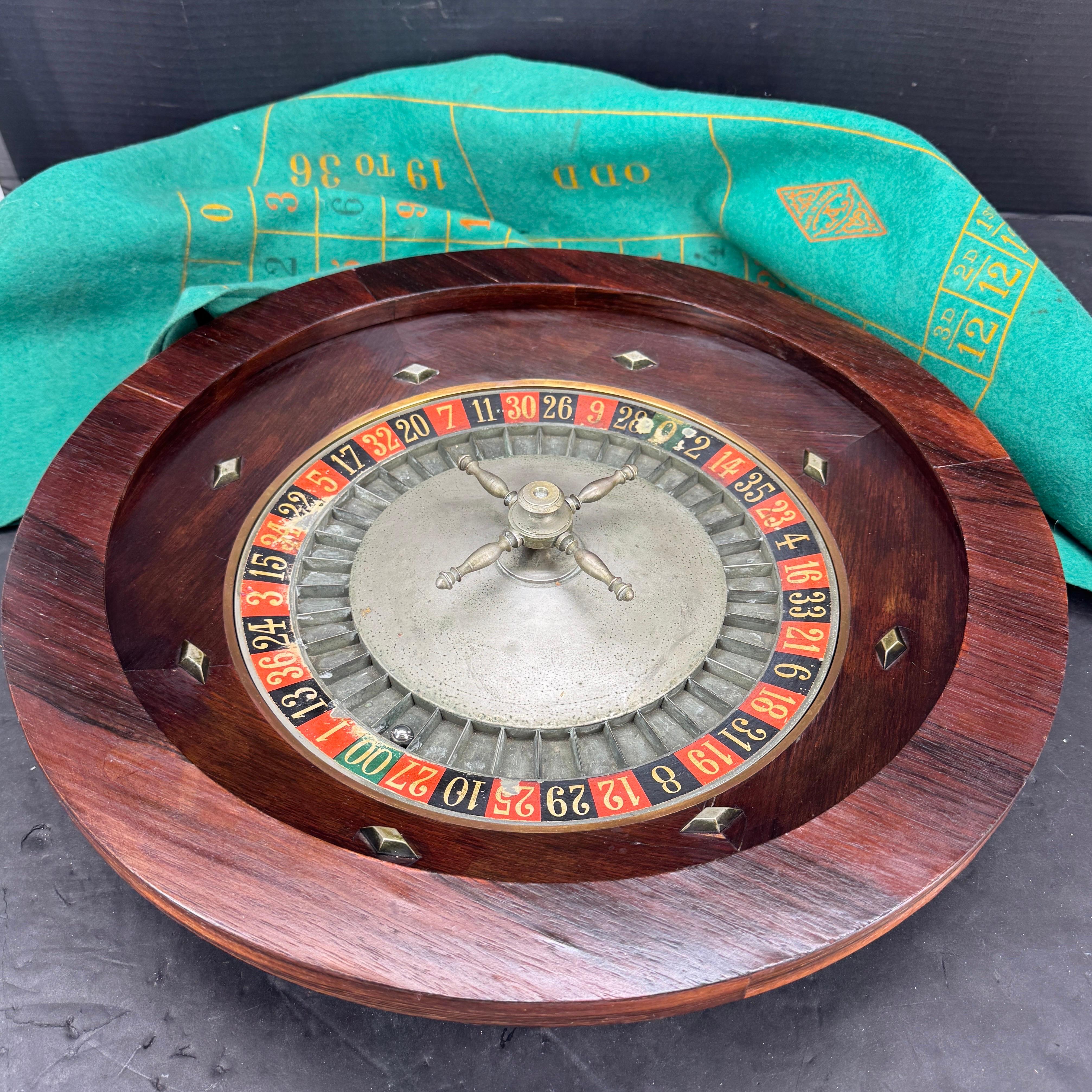 Vieille roue de roulette de casino française Marque Deposee, années 1950 en vente 9