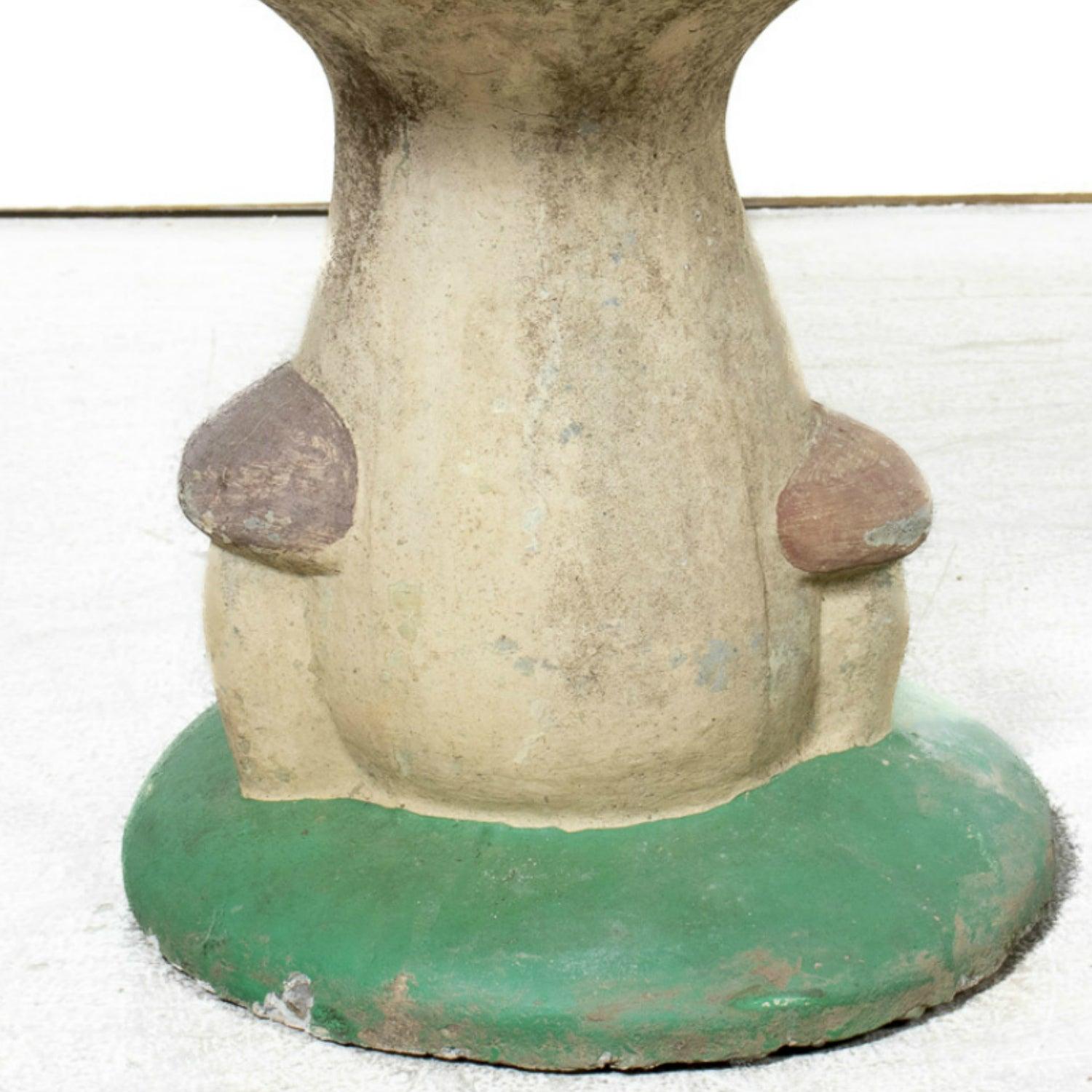 Vintage French Cast Concrete Mushroom Garden Seat, Mid-20th Century For Sale 2