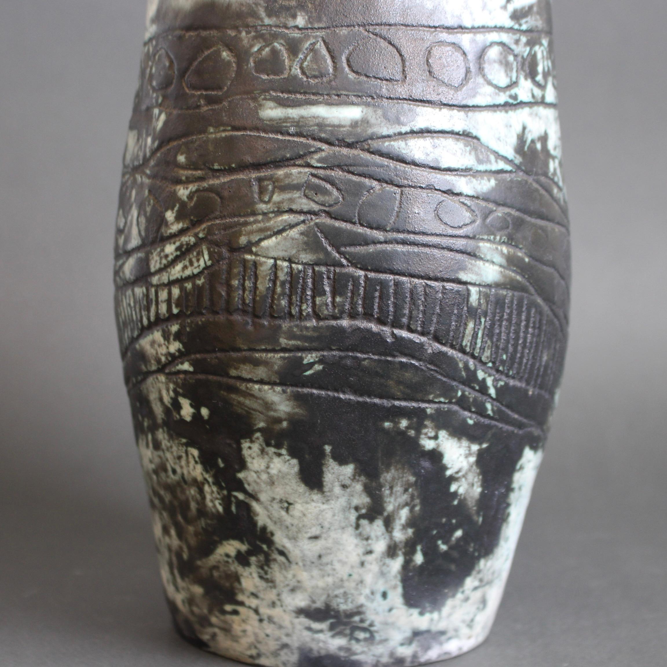 Brocca francese d'epoca in ceramica di Jacques Blin (circa anni '50) in vendita 11
