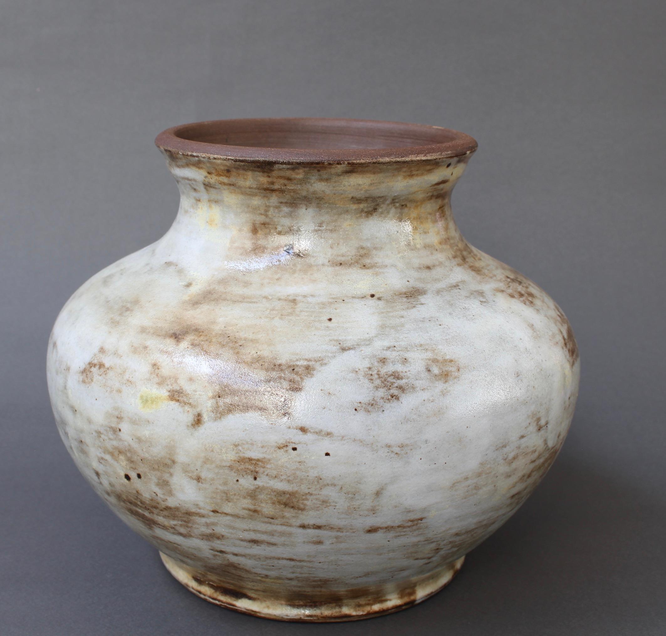 Céramique Vase en céramique française vintage d'Alexander Kostanda, vers les années 1960 en vente