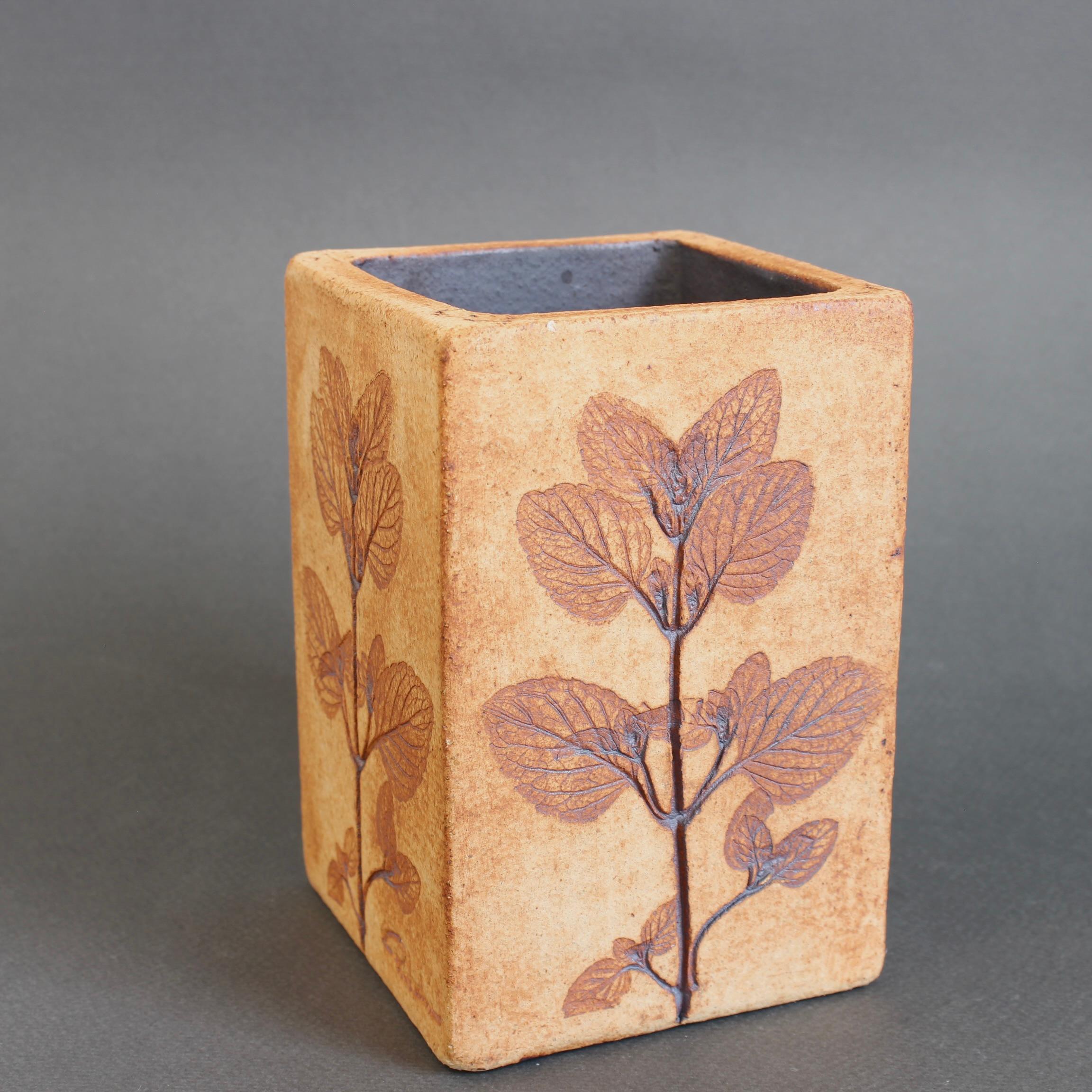 Francese Vaso francese d'epoca in ceramica di Raymonde Leduc in vendita