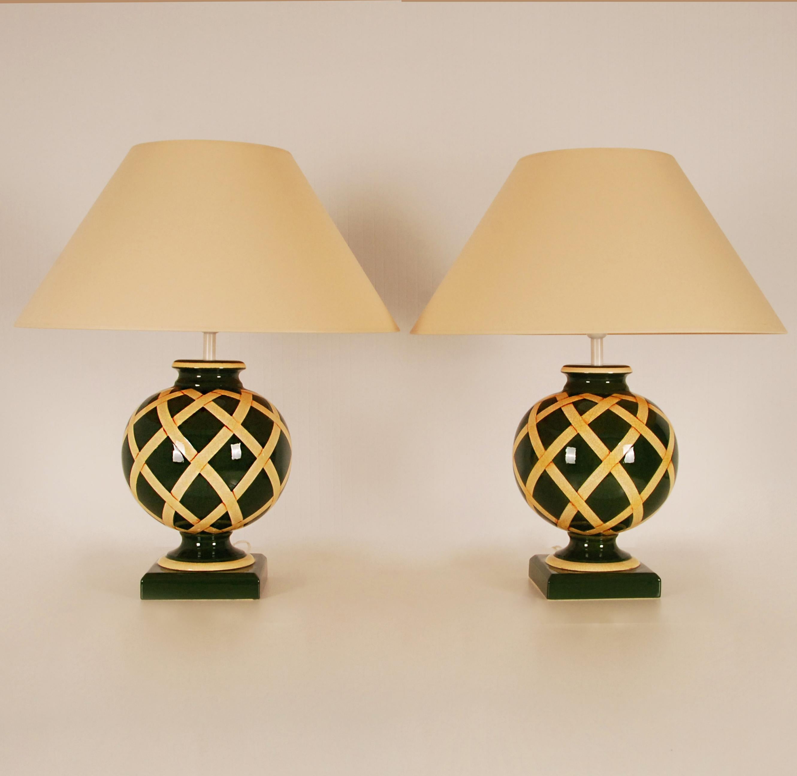 Vintage French Ceramic Vase Table Lamps Green Beige Argyle Pattern, a Pair For Sale 5