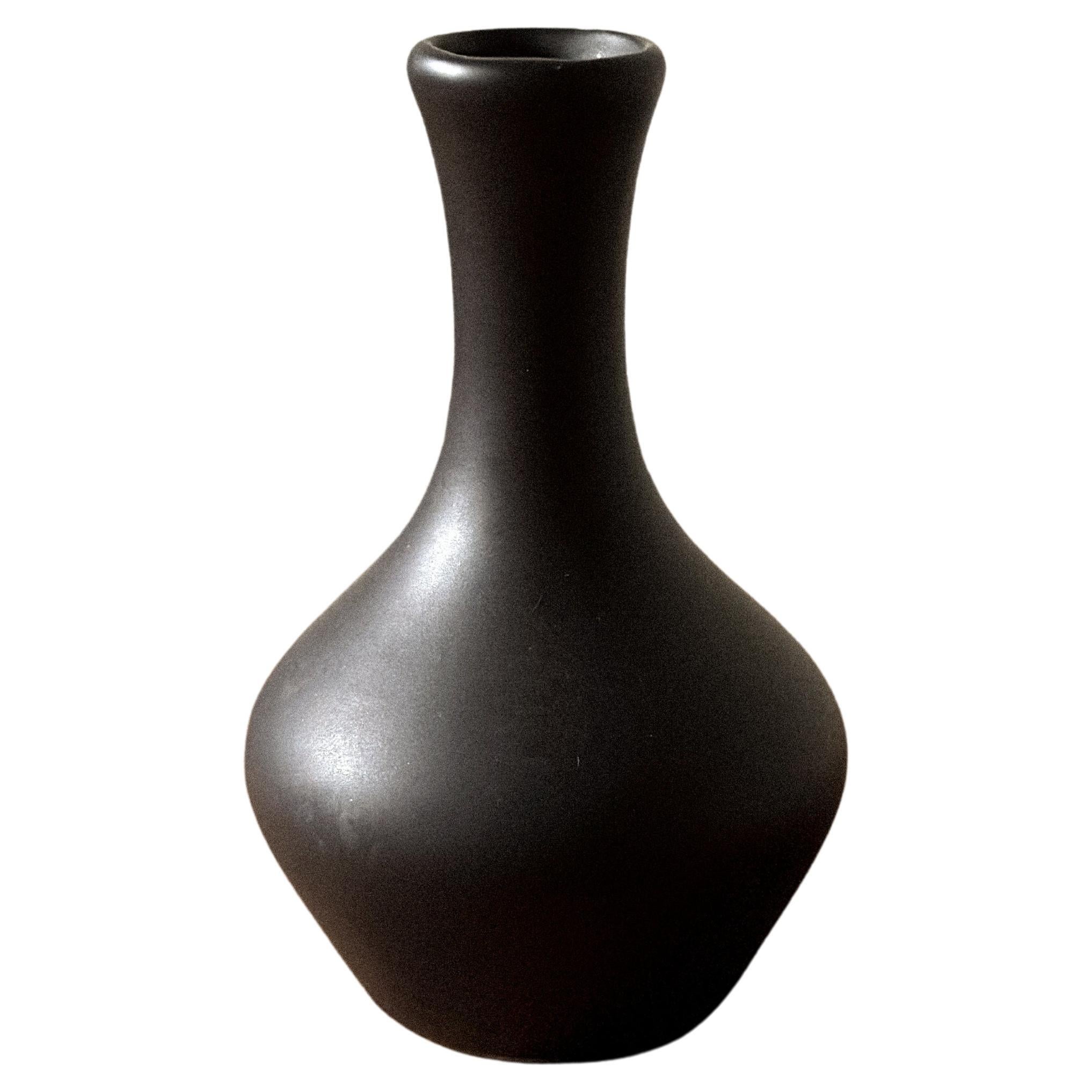 Vasija de cerámica francesa vintage, a la manera de Georges Jouve, años 60