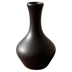 Vaso francese d'epoca in ceramica, alla maniera di Georges Jouve, anni '60