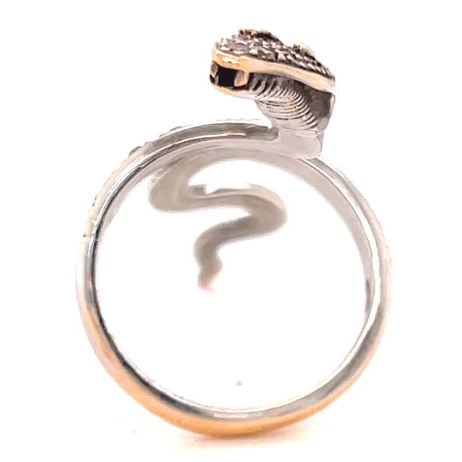 Women's or Men's Vintage French Champagne Diamond 18 Karat Gold Snake Ring