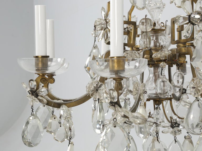 Vintage French Chandelier Attributed to Maison Jansen in Bronze and Crystal For Sale 5