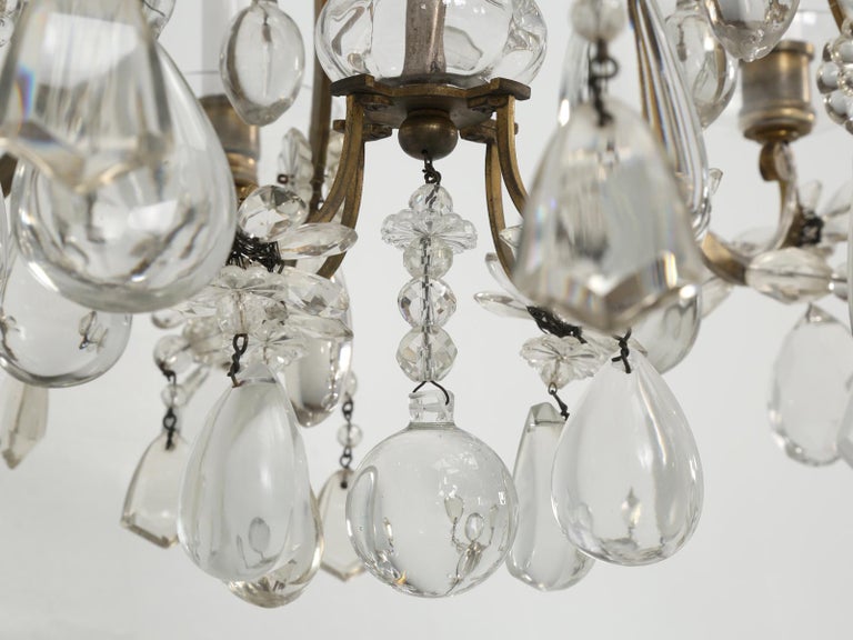 Vintage French Chandelier Attributed to Maison Jansen in Bronze and Crystal For Sale 9