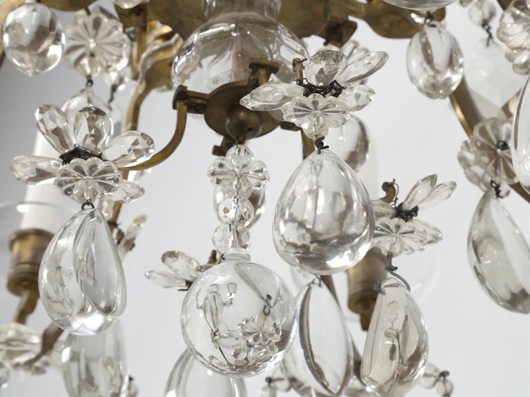 Vintage French Chandelier Attributed to Maison Jansen in Bronze and Crystal For Sale 10