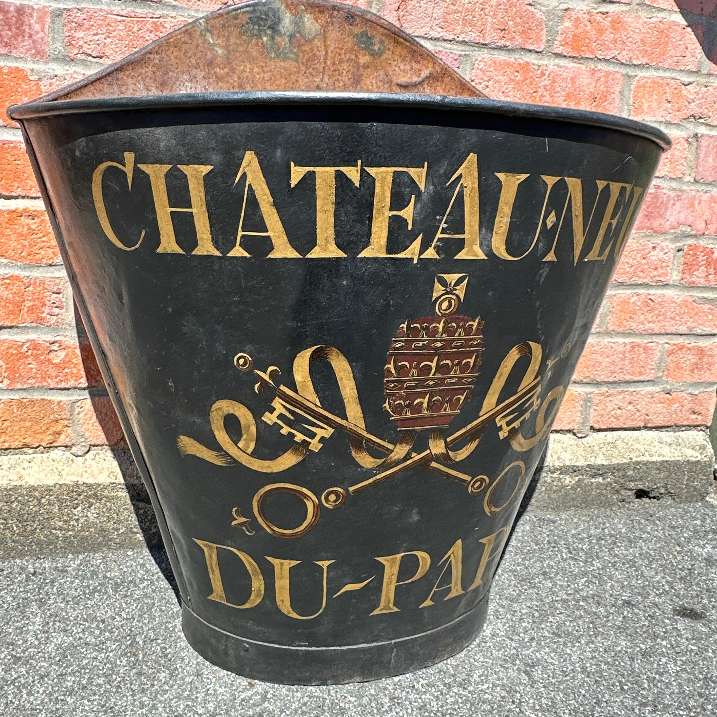 Vintage French Châteauneuf-du-Pape Grape Hod 3