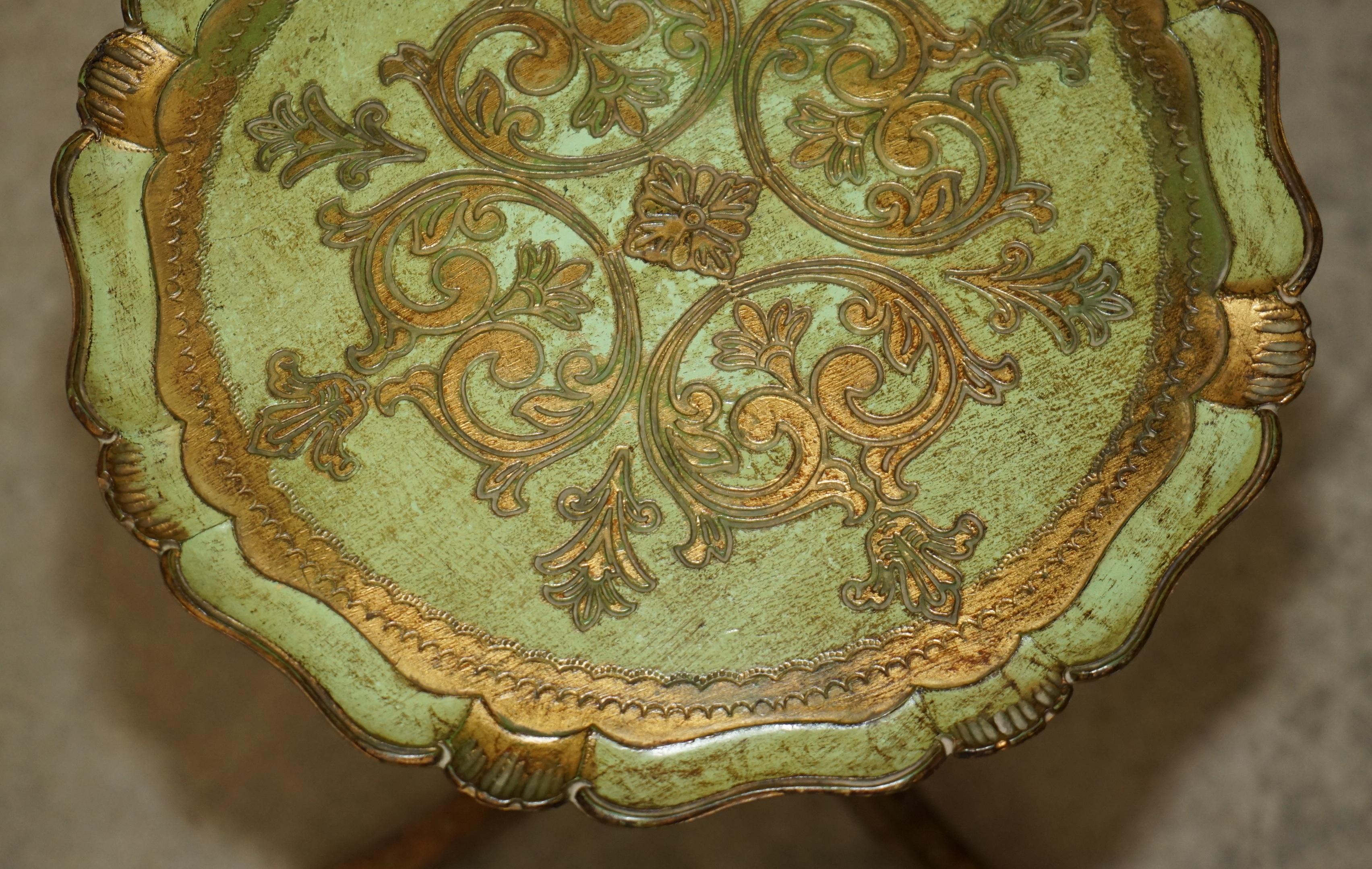 Hand-Crafted VINTAGE FRENCH CIRCA 1950's HAND PAINTED & GILT TRIPOD SIDE END LAMP WINE TABLE For Sale
