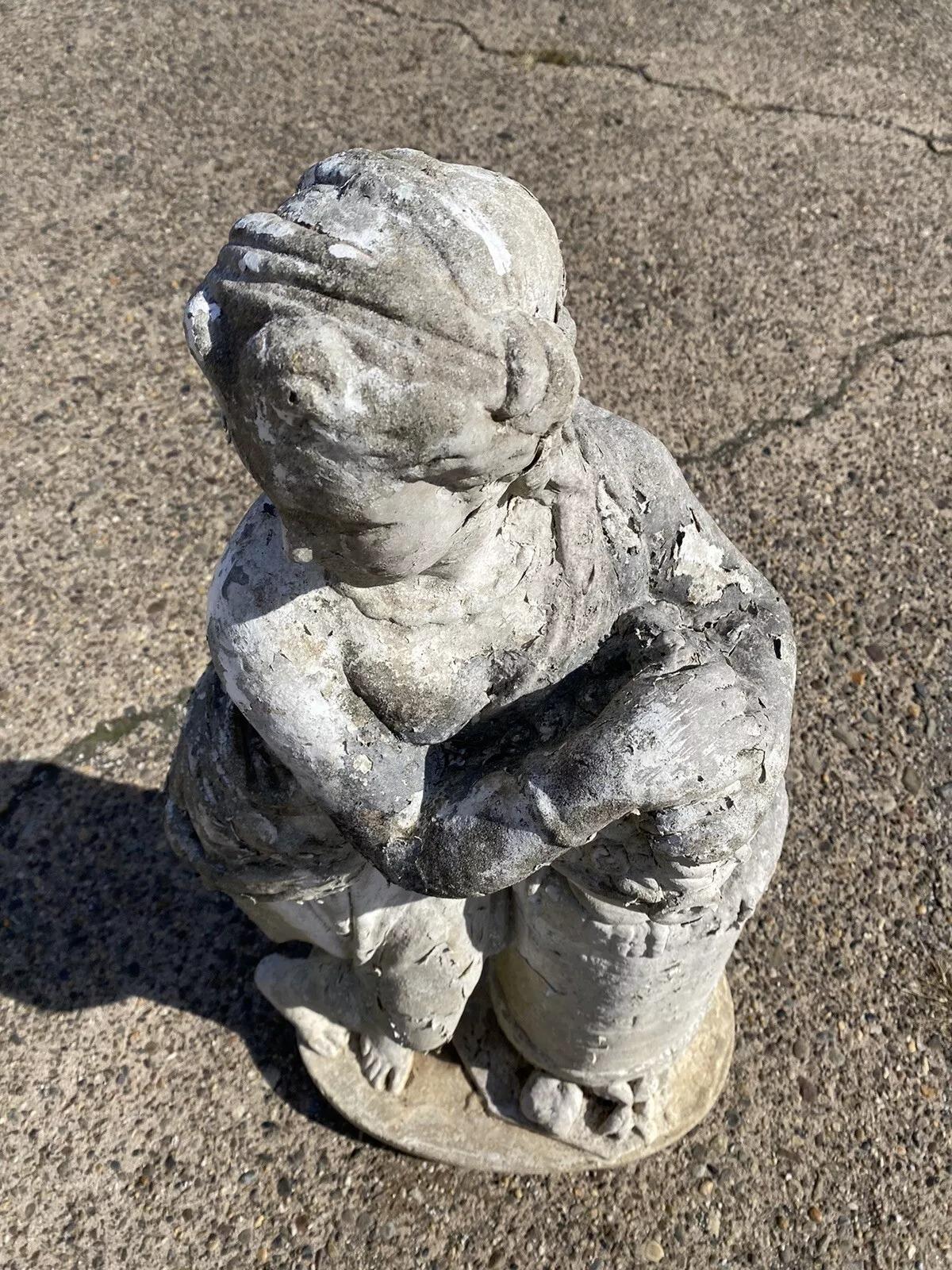 Französische weibliche Statue im klassischen französischen Vintage-Garten-/Winter season-Stil aus Steinguss, 40