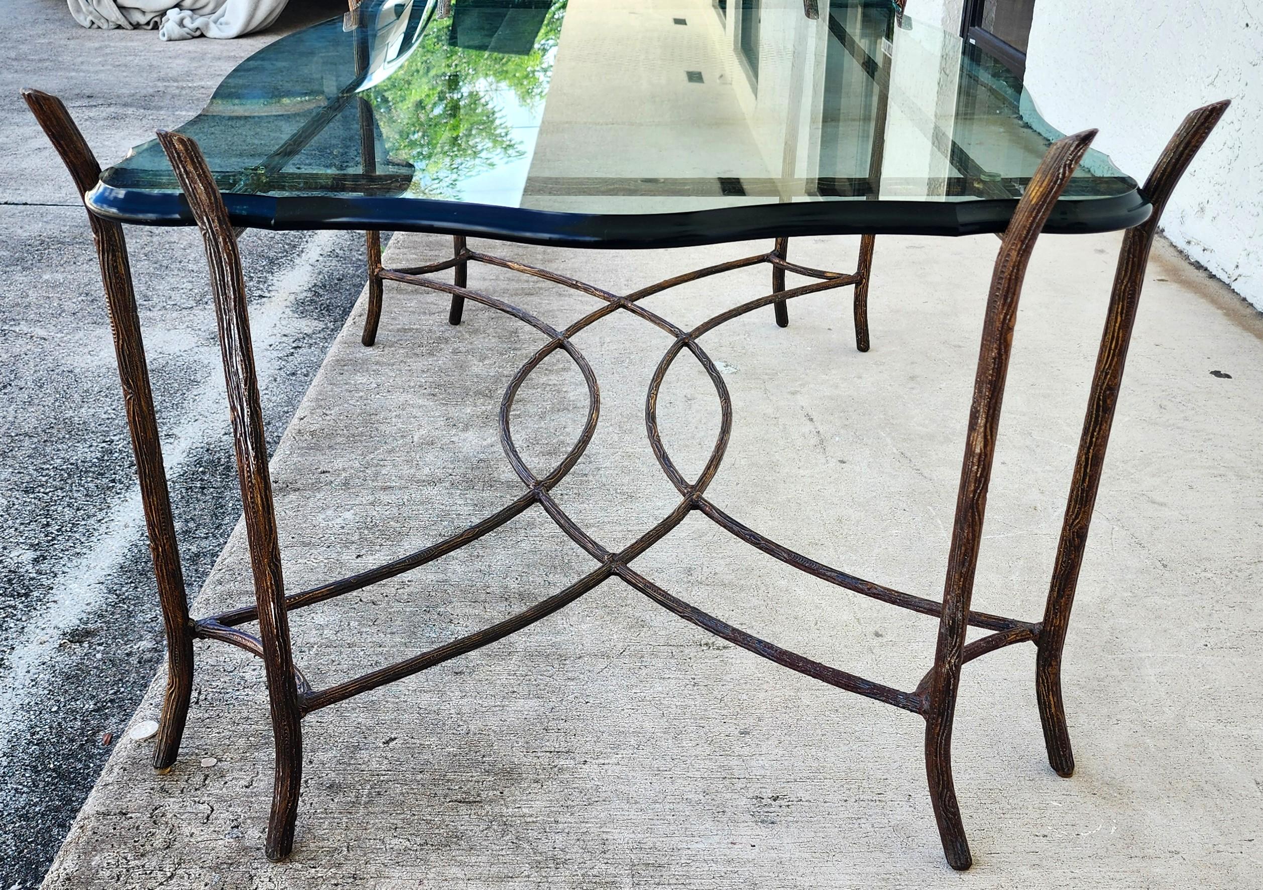 Mesa baja francesa vintage Faux Bois en venta 2