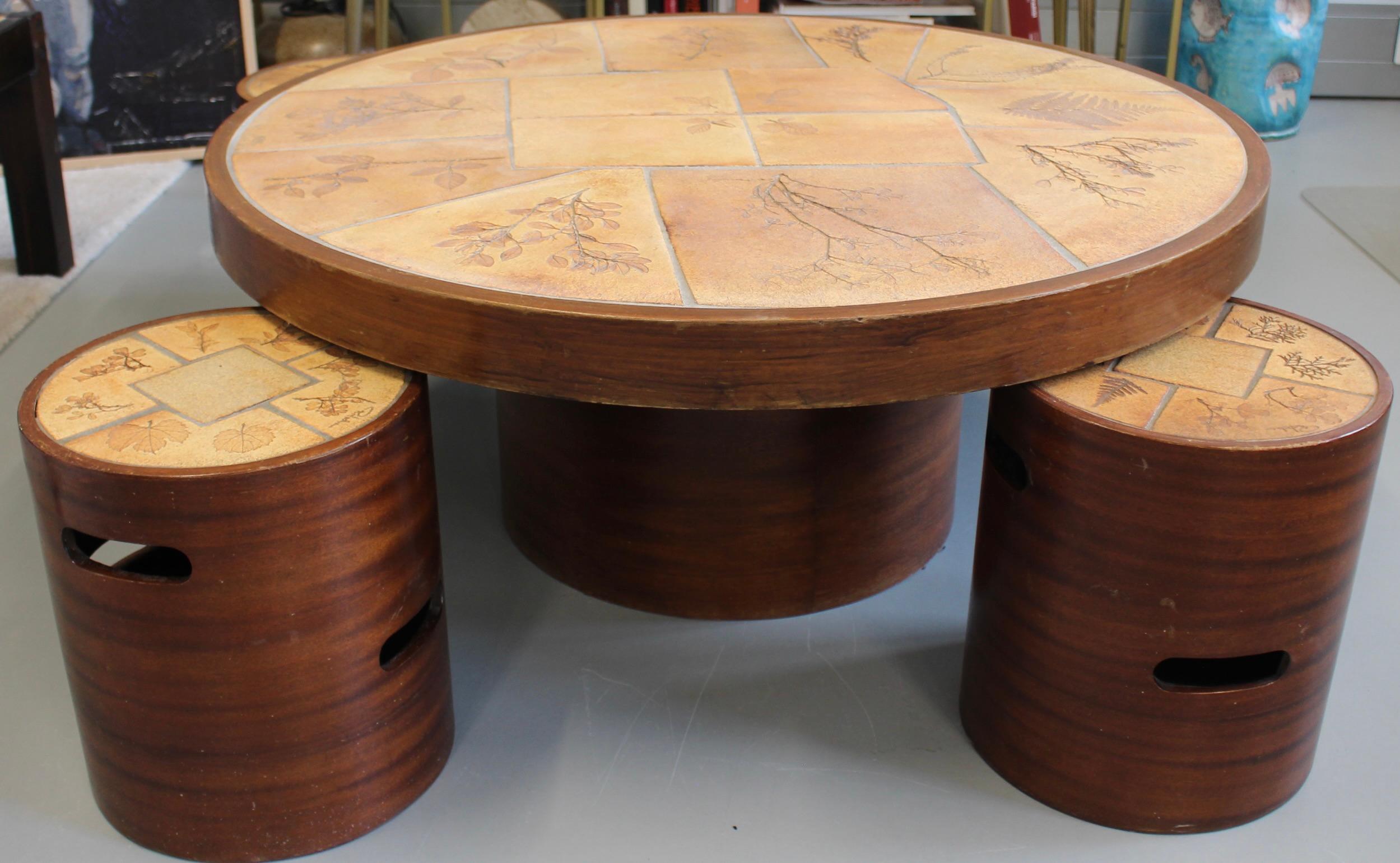 Vintage French Coffee Table Set with Ceramic Top by Raymonde Leduc (circa 1970s) In Good Condition For Sale In London, GB
