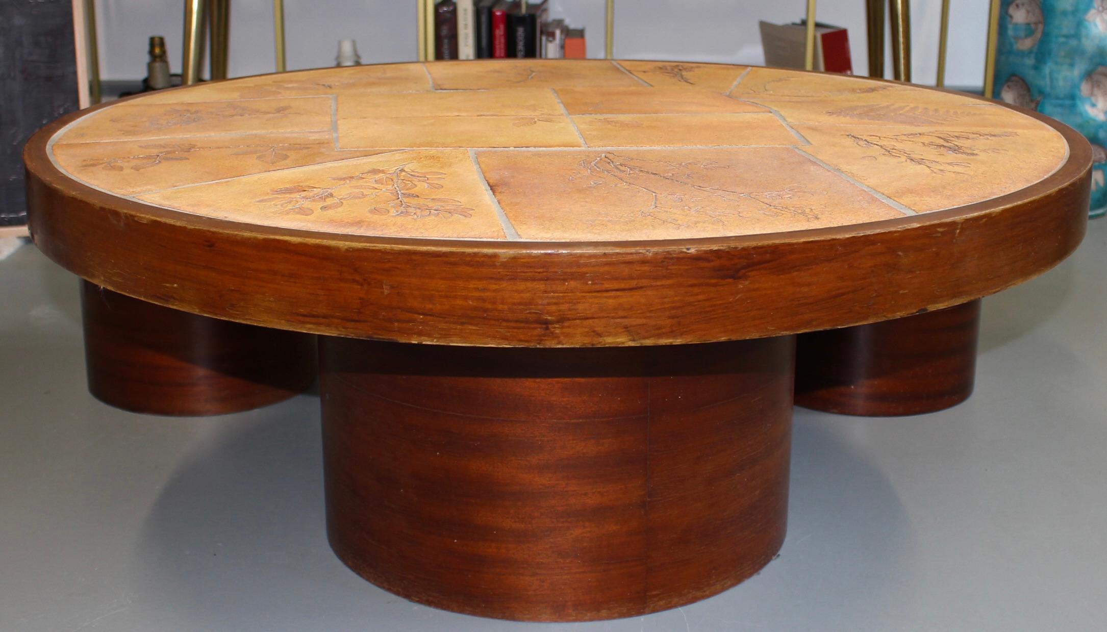 Vintage French Coffee Table Set with Ceramic Top by Raymonde Leduc (circa 1970s) For Sale 2