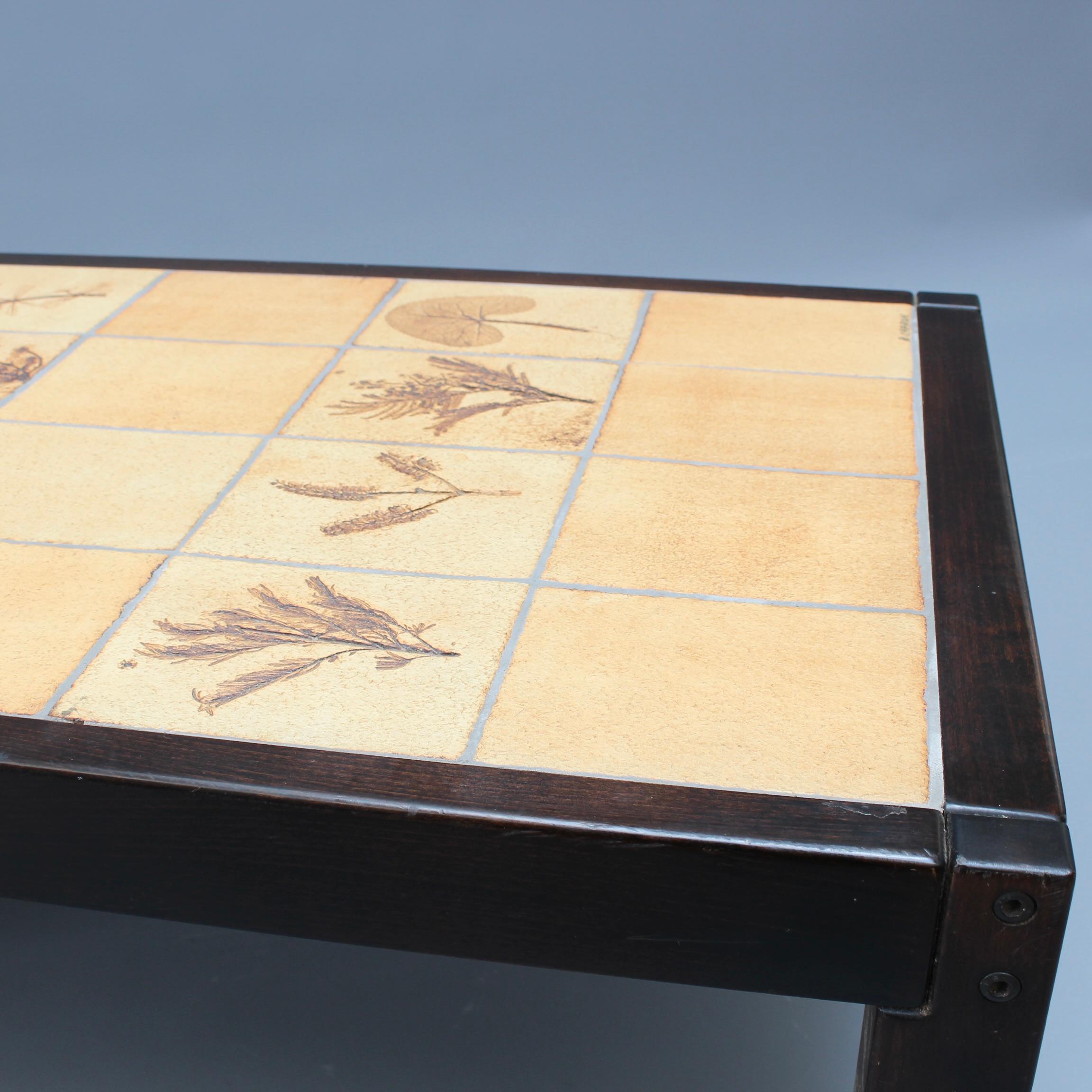 Vintage French Coffee Table with Leaf Motif Tiles by Roger Capron (circa 1970s) For Sale 12
