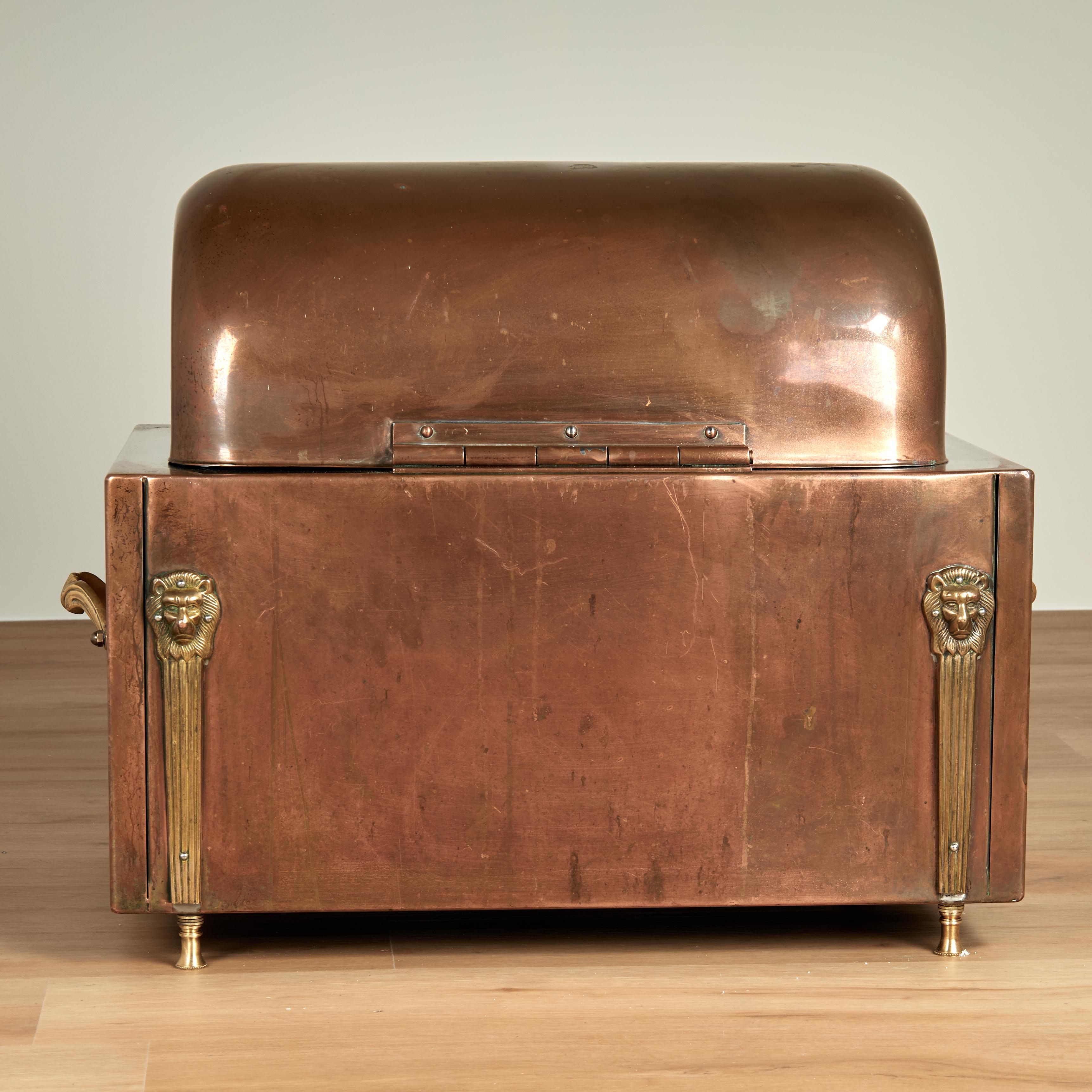 Chauffe-plat ou hotte à dôme en cuivre néoclassique vintage français en vente 7