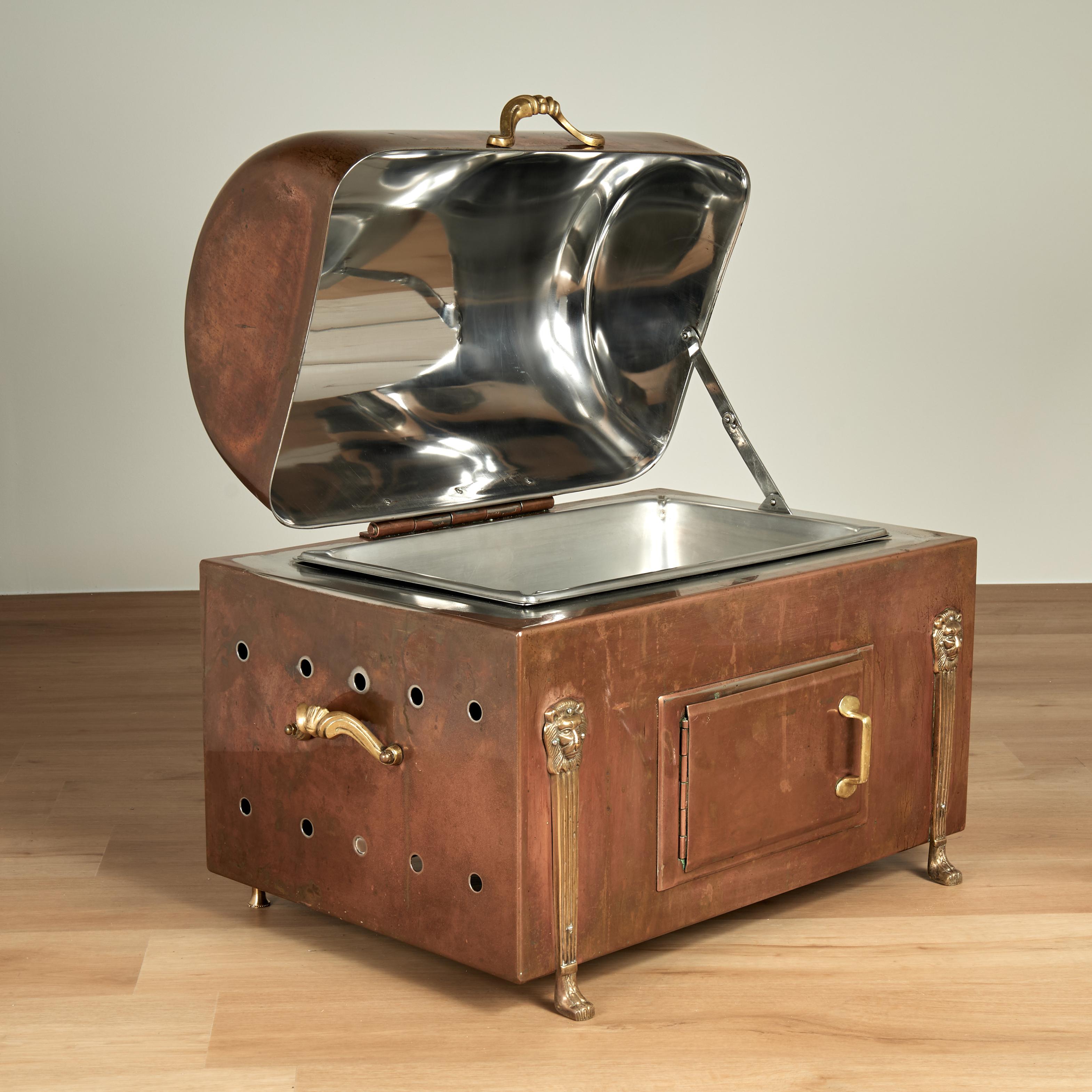 Néoclassique Chauffe-plat ou hotte à dôme en cuivre néoclassique vintage français en vente