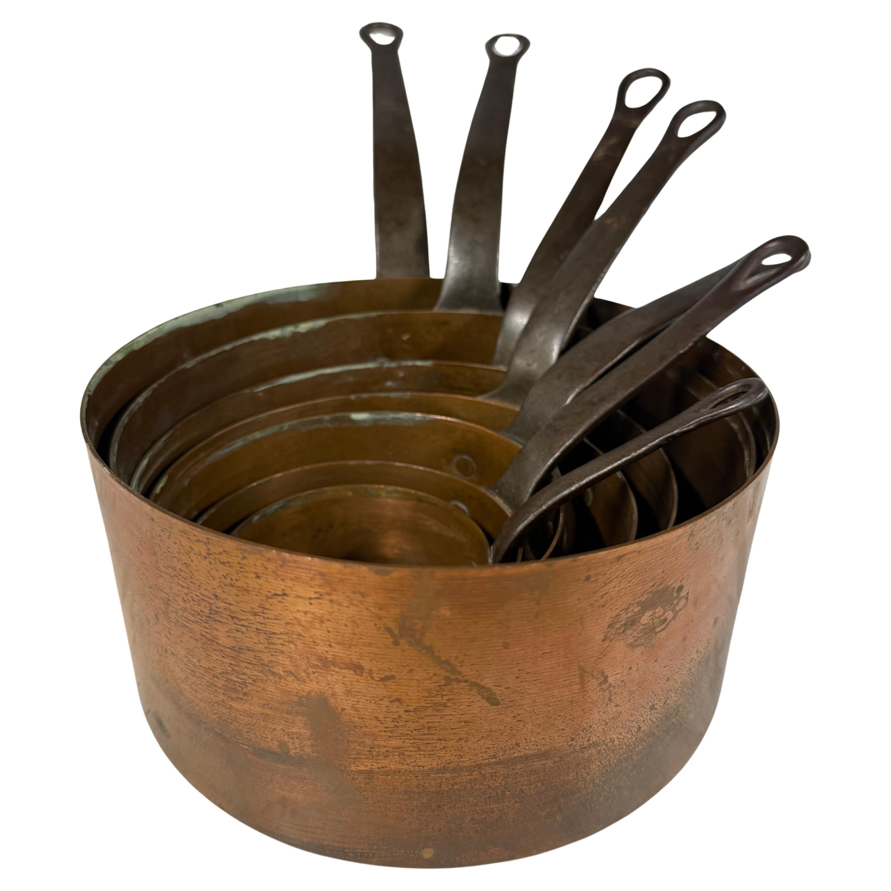 Set de casseroles en cuivre français vintage en vente