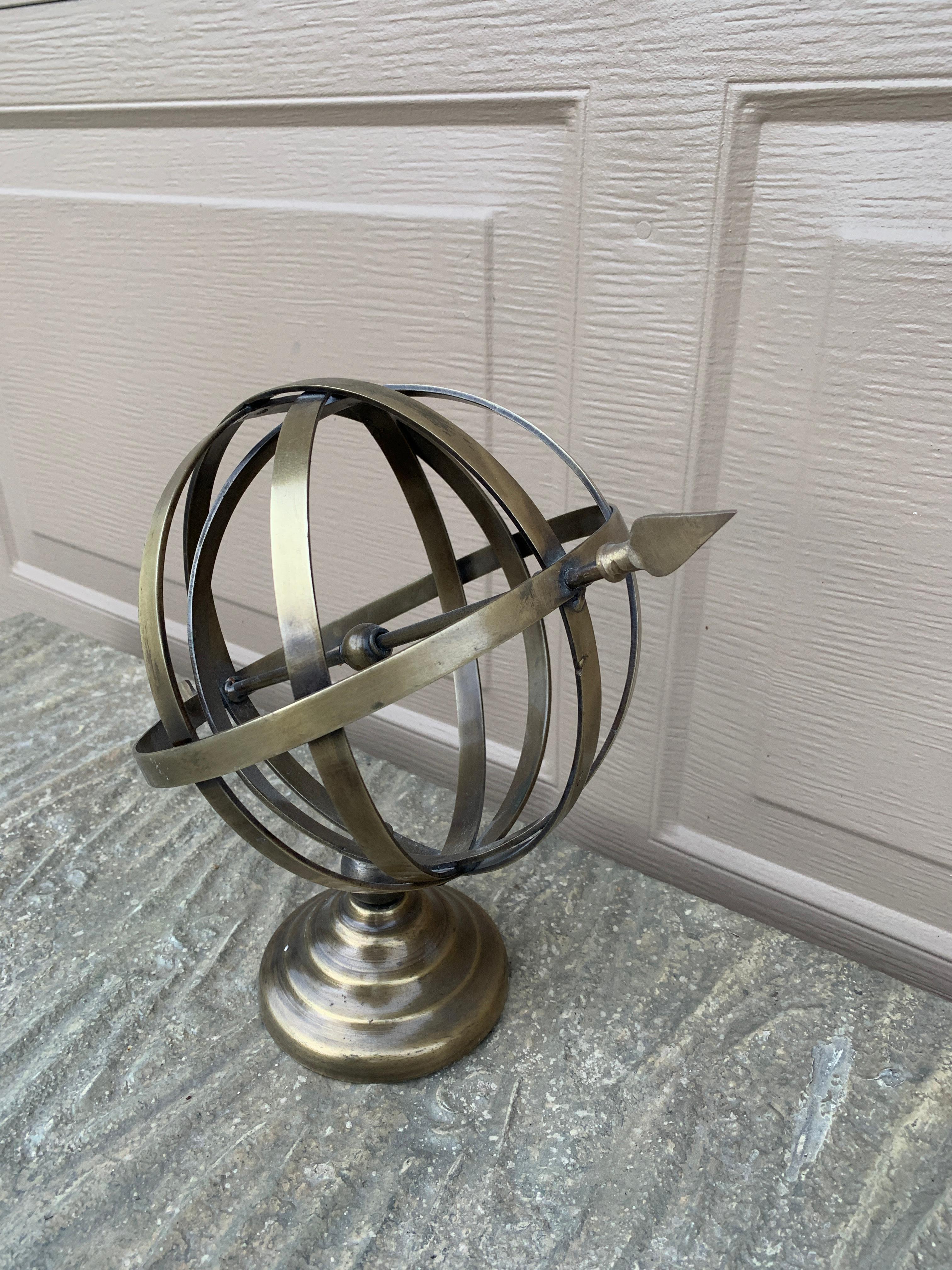 Stile provenzale Meridiana armillare da giardino in ottone vintage French Country in vendita