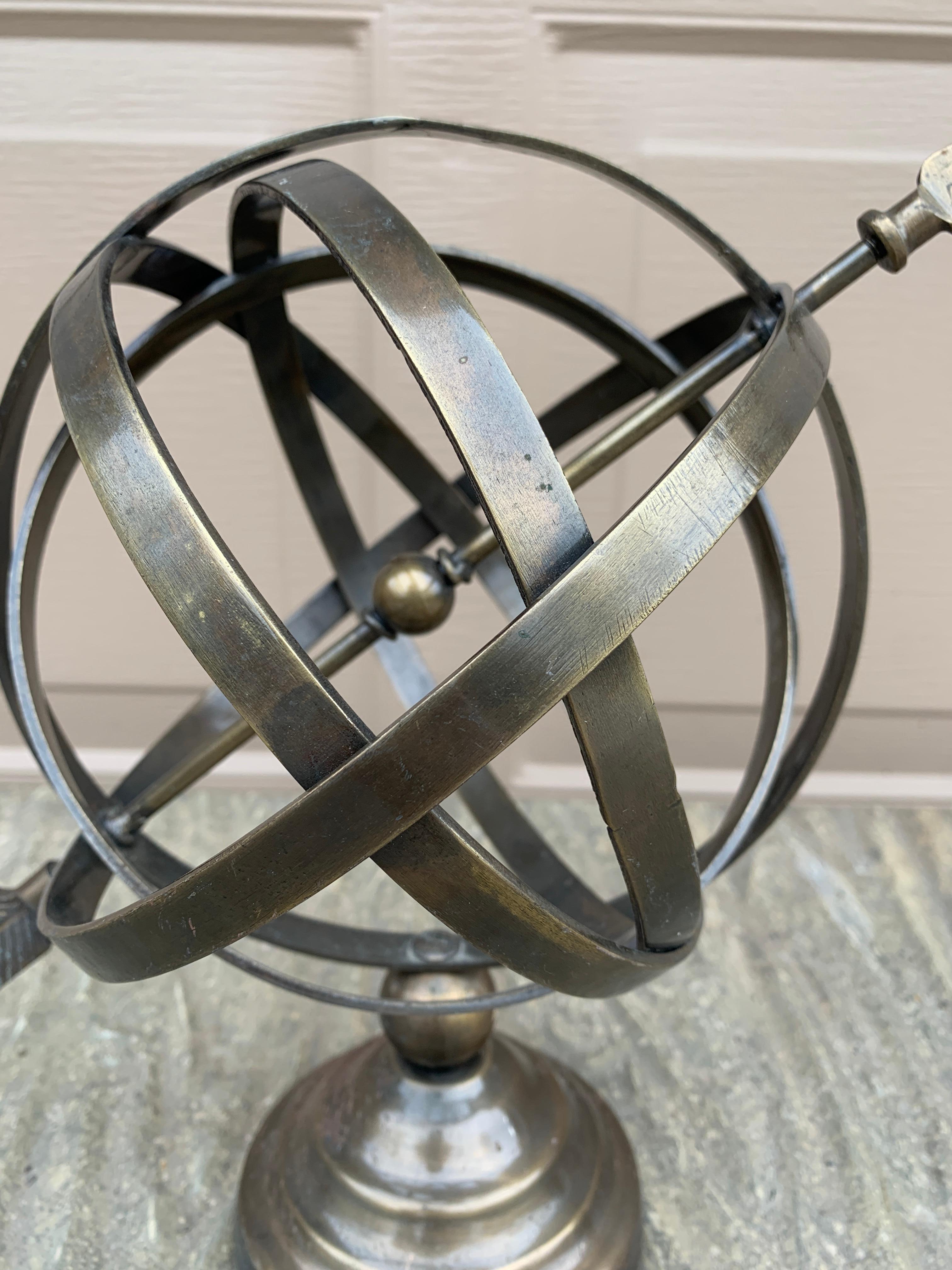 Vintage Französisch Land Messing Garten Armillar Sonnenuhr (amerikanisch) im Angebot