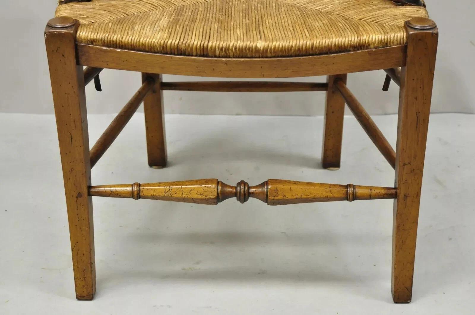 Vintage French Country Cherry Wood Italian Distressed Rush Seat Dining Arm Chair In Good Condition For Sale In Philadelphia, PA
