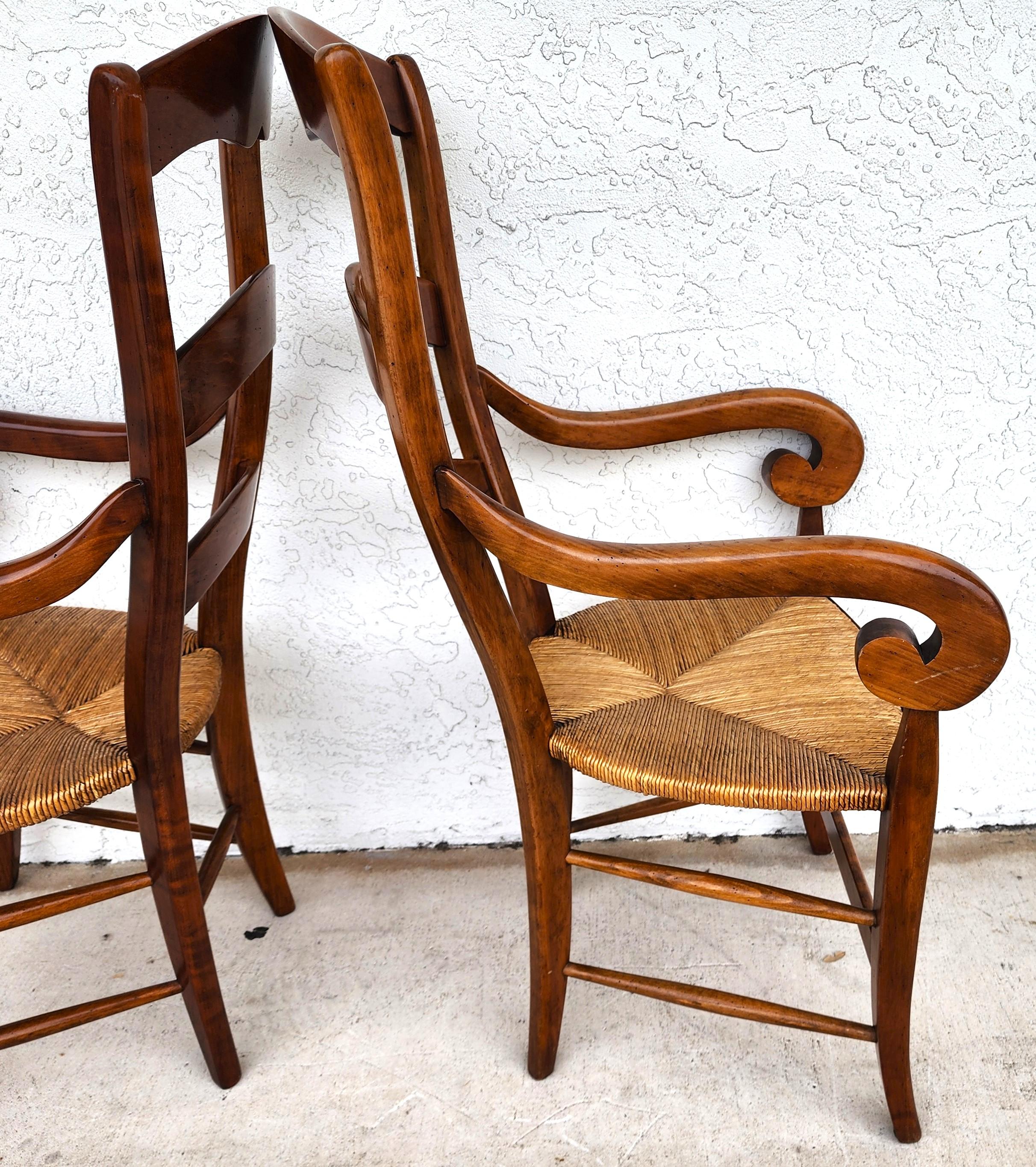 Set di 8 sedie da pranzo vintage di campagna francese in vendita 9