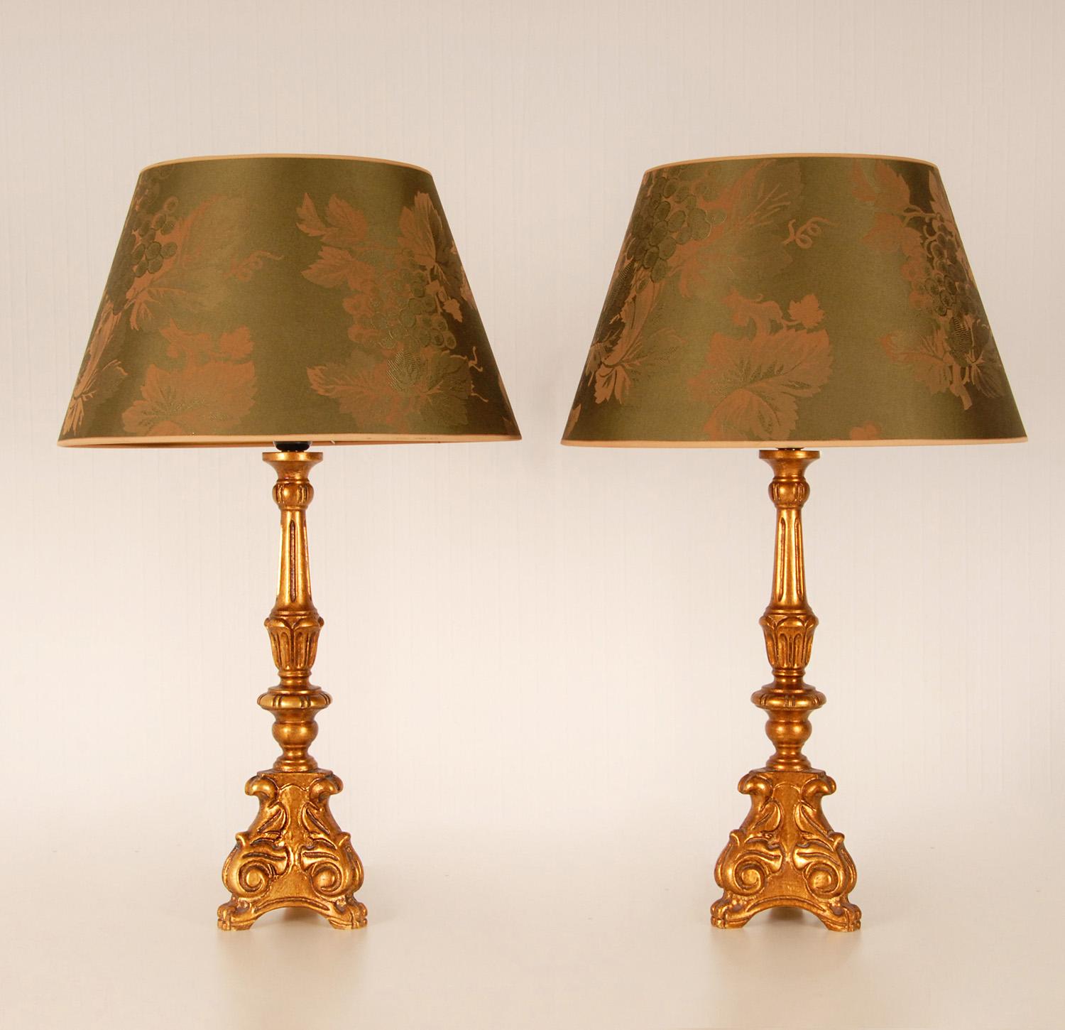 Vintage French Country Style Gold Giltwood Green Baroque Table Lamps, a Pair For Sale 3