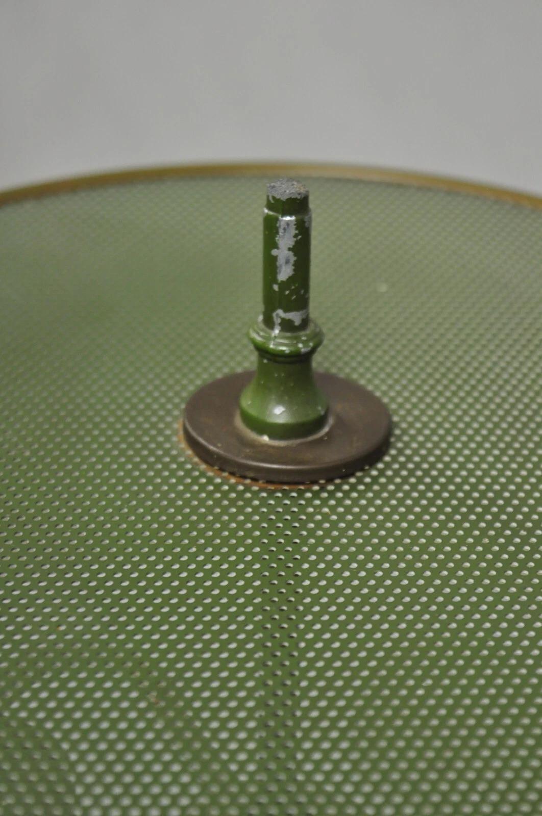Vintage French Country Green Tole Metal Tall Lantern Table Lamp with Shade For Sale 5