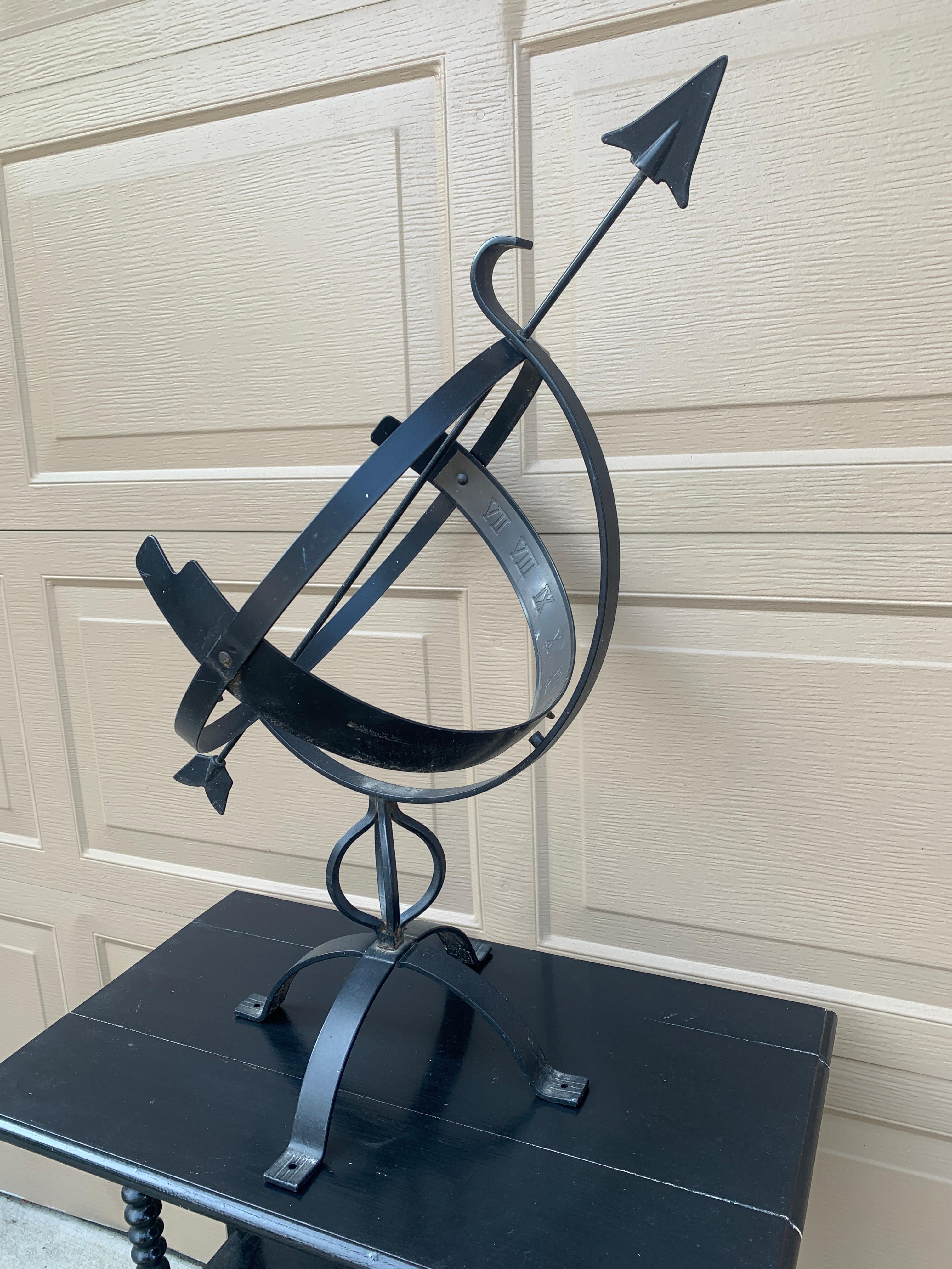 Americano Vintage French Country Iron Garden Armillary Sundial in vendita