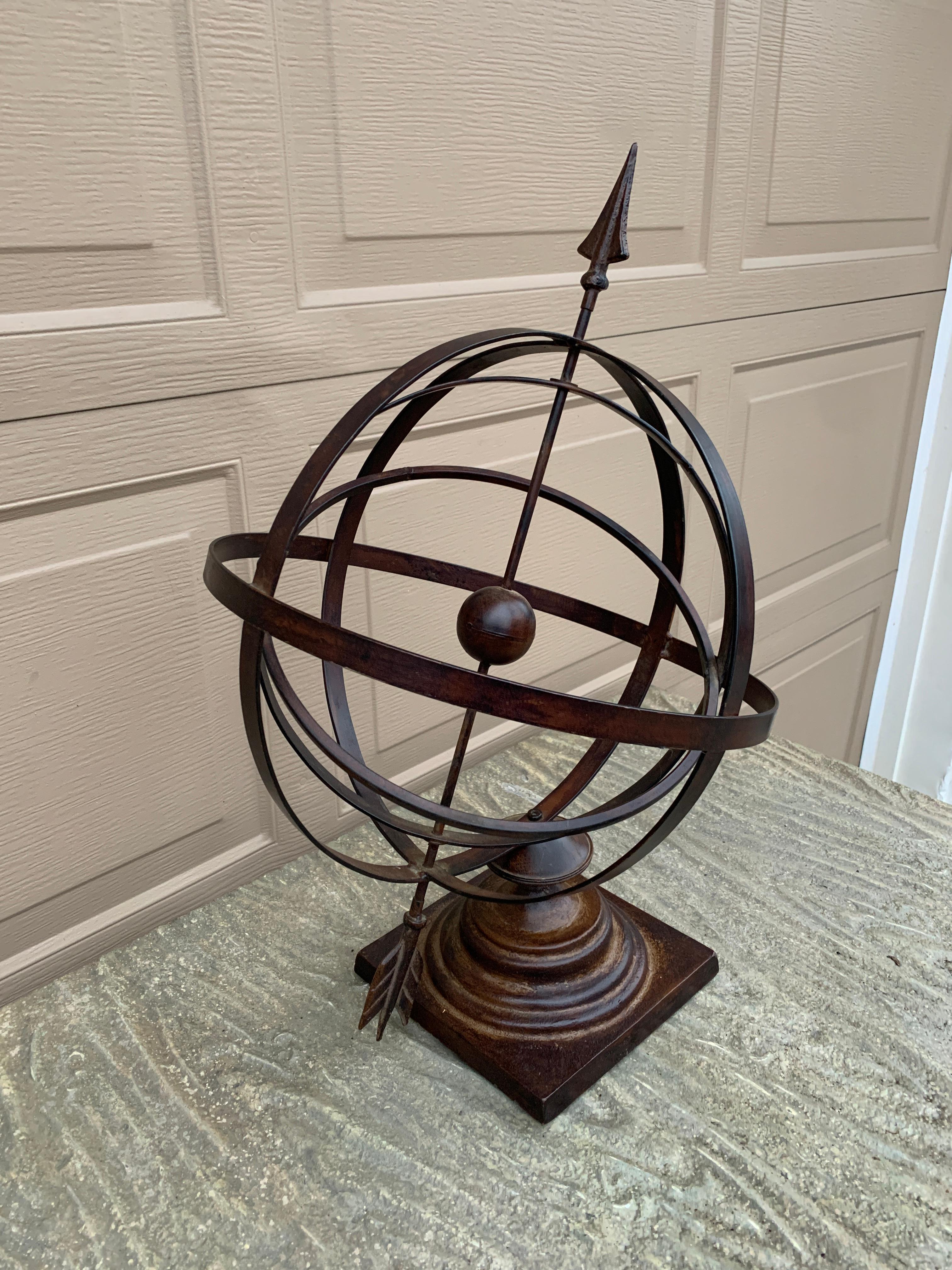 Vintage Französisch Land Eisen Garten Armillary Sonnenuhr im Angebot 2