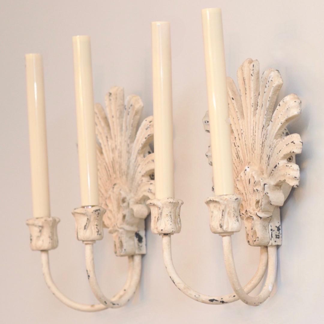Américain Vintage French Country Iron Shell Wall Sconces - A Pair  en vente