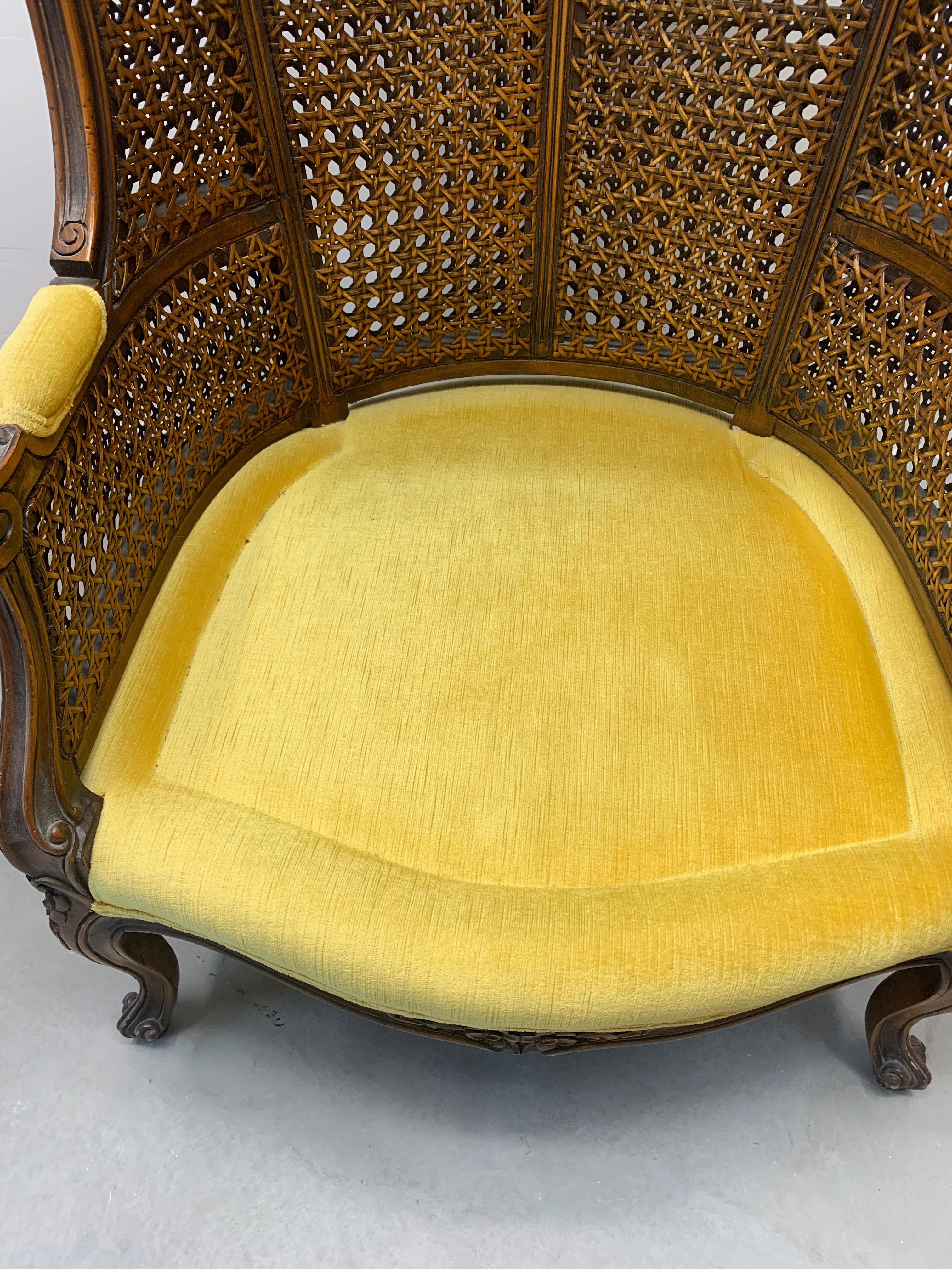 Vintage French Country Louis XV Style Double Cane Italian Canopy Porter Chair  In Good Condition For Sale In Draper, UT