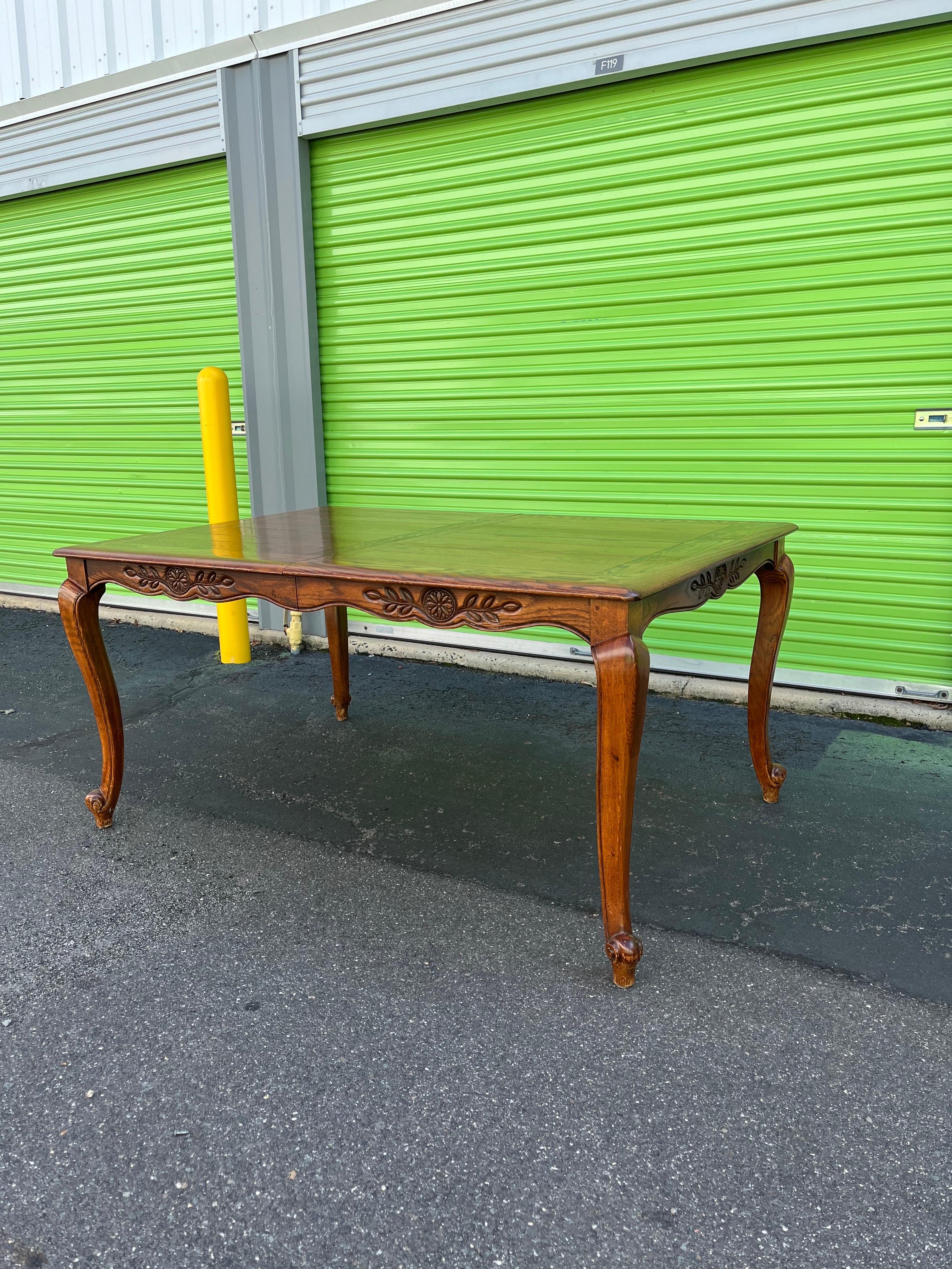 Vintage French Country Parquet Expandable Dining Table In Good Condition In W Allenhurst, NJ