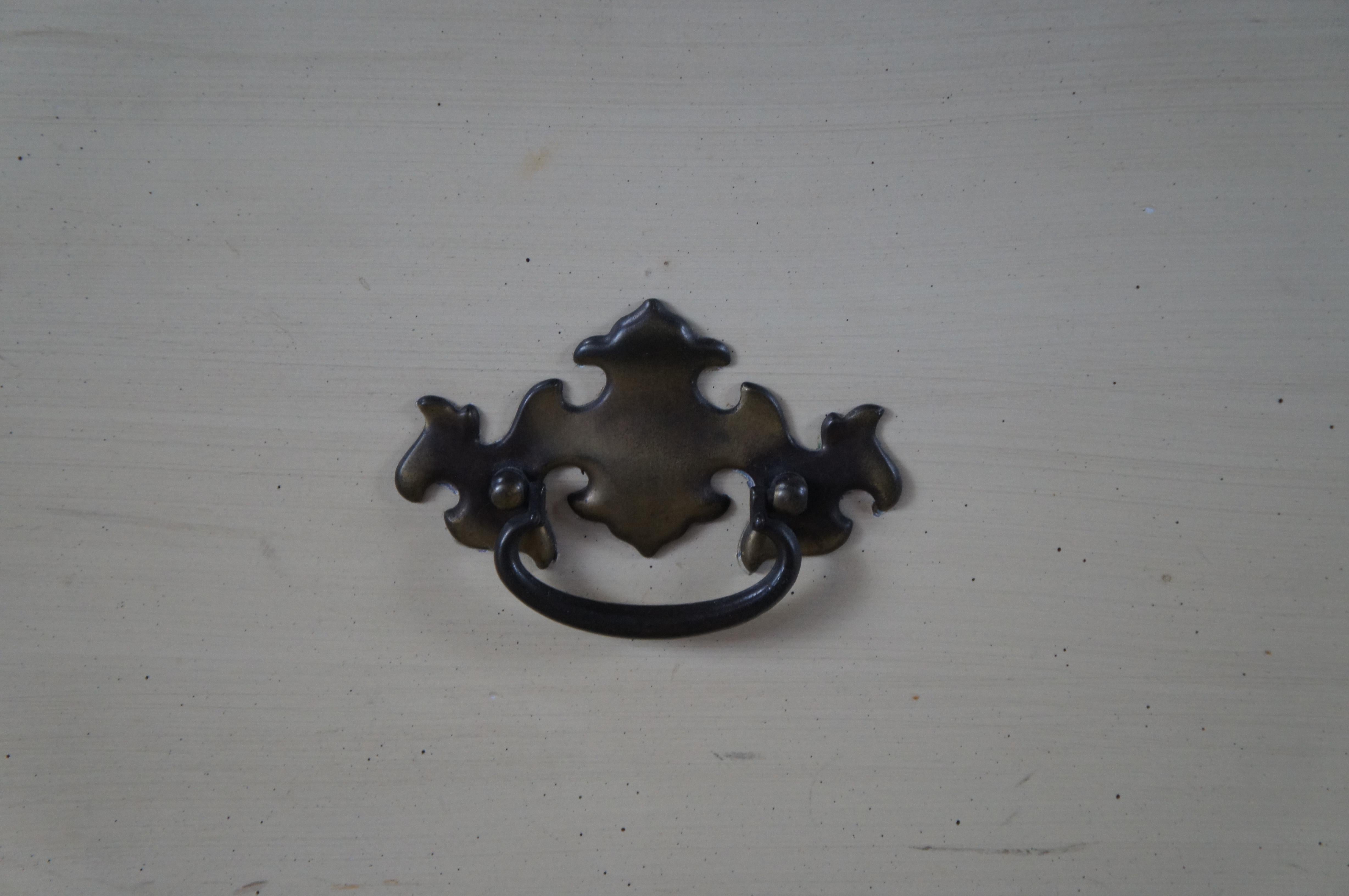Vintage Französisch Country Provincial Cannonball Post Twin Size Trundle Bett Chic, Vintage 1